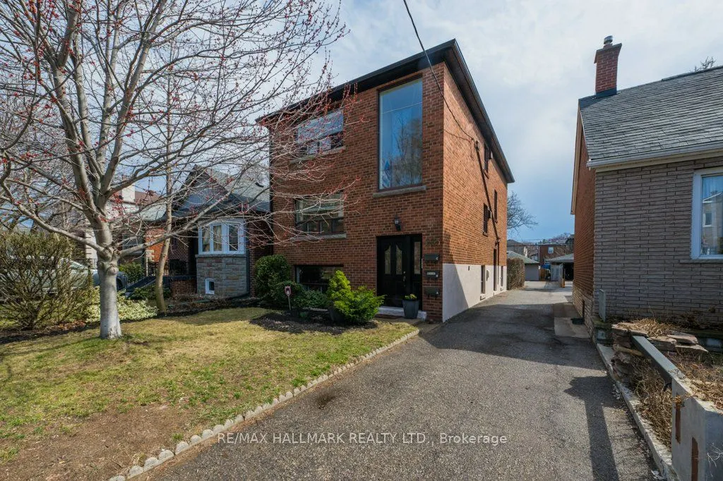 225 Woodville Avenue #Upper