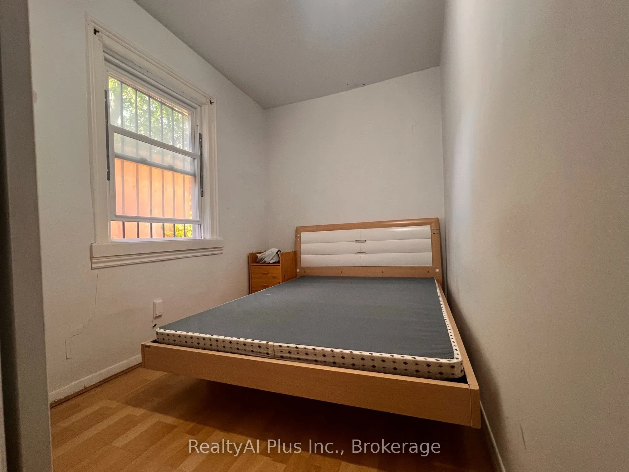 182 Boulton Avenue