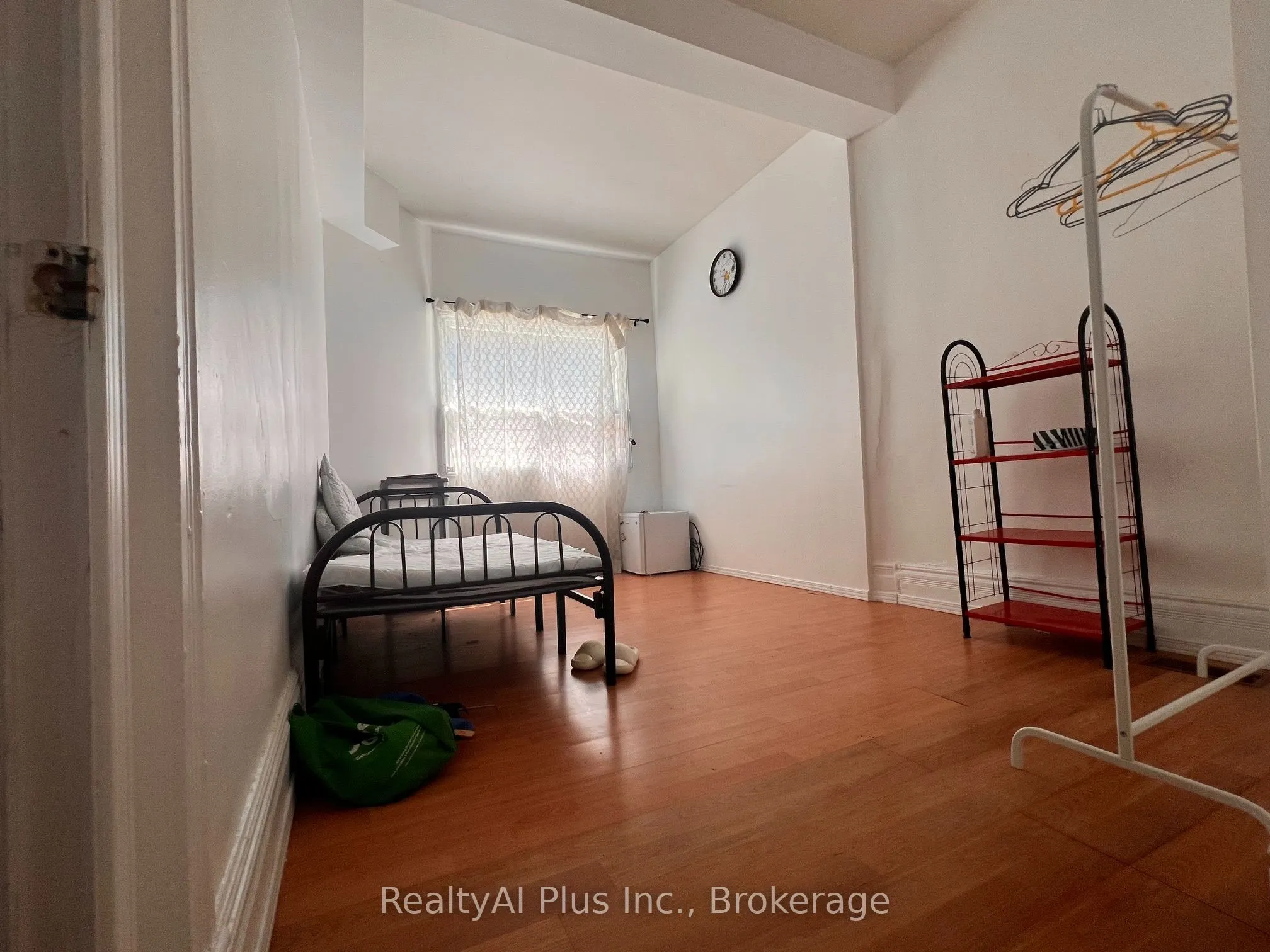 182 Boulton Avenue
