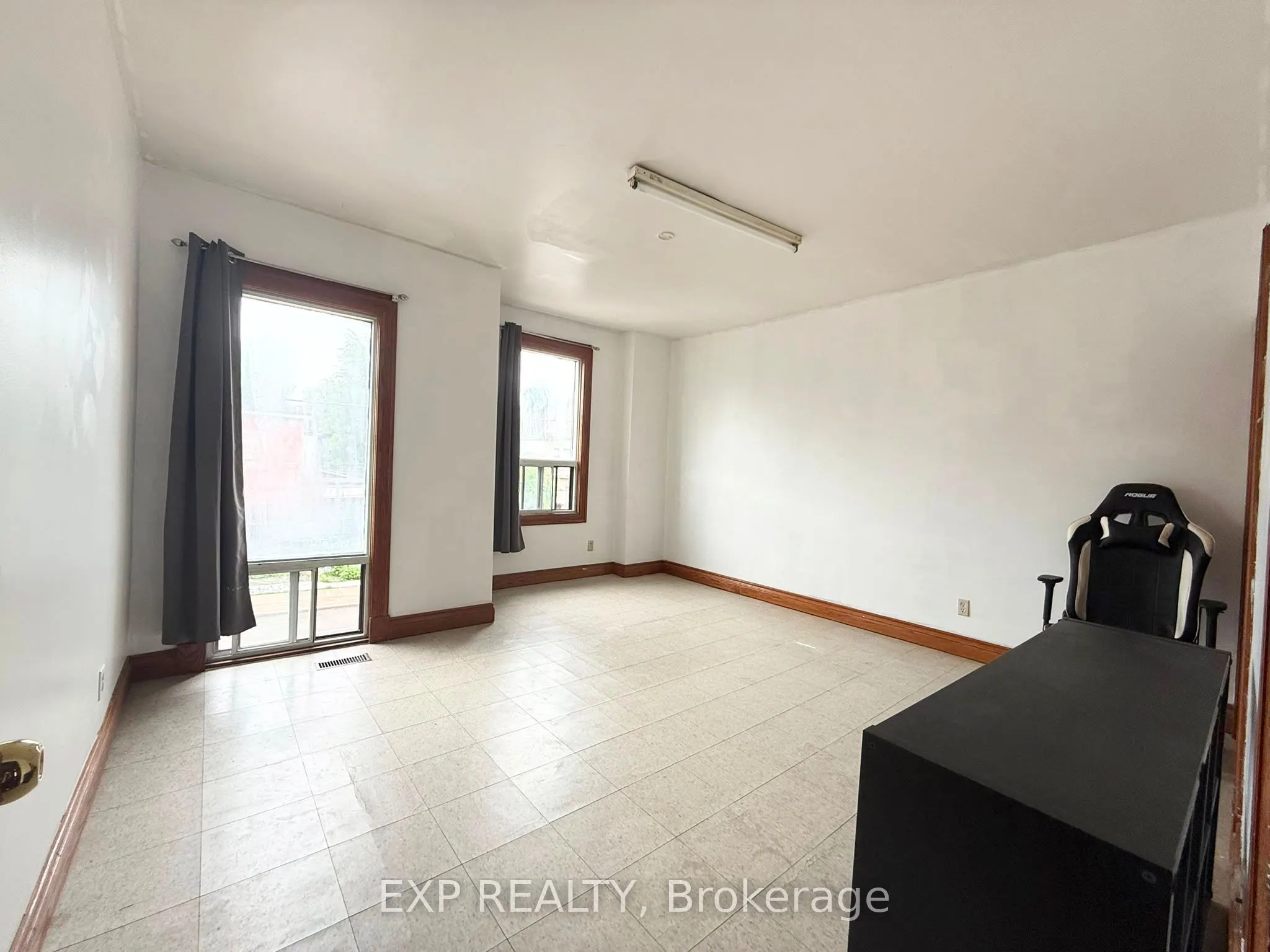 759 Gerrard Street E #2nd FL