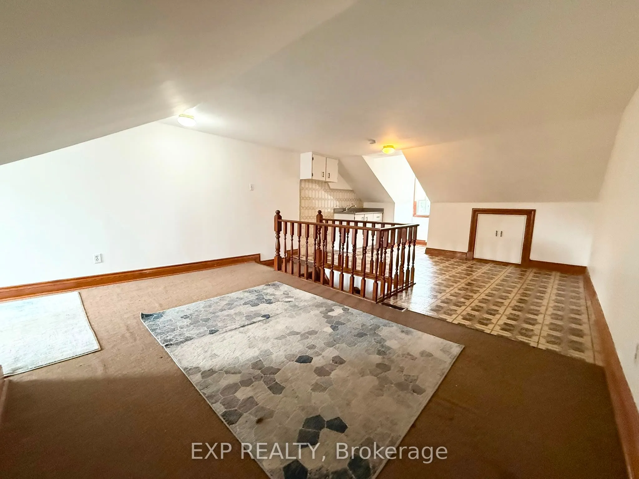 759 Gerrard Street E #2nd FL