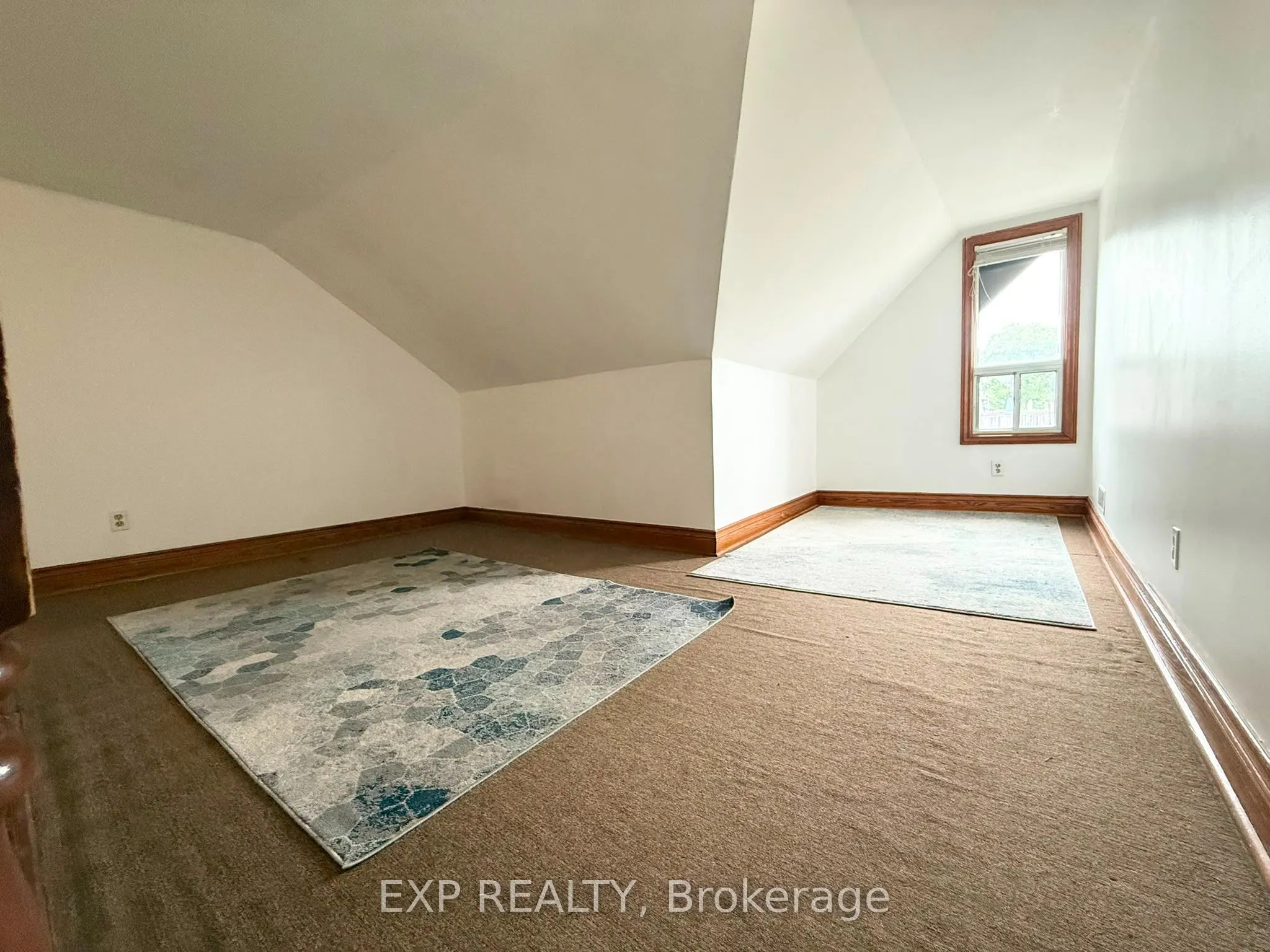 759 Gerrard Street E #2nd FL
