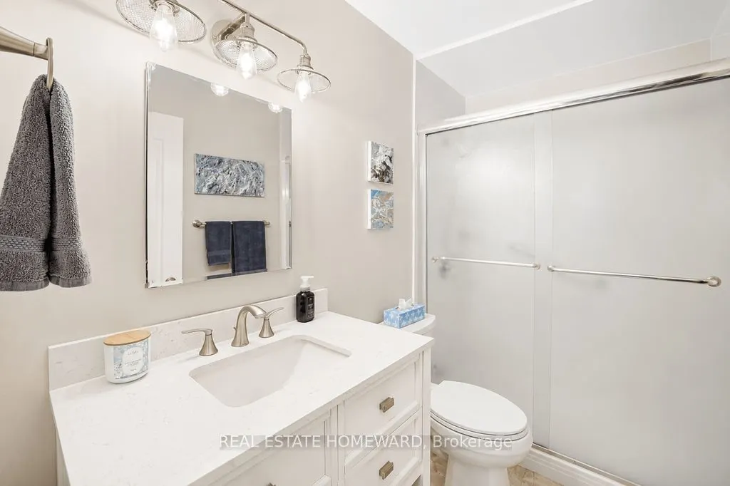 1941 Queen Street E #304