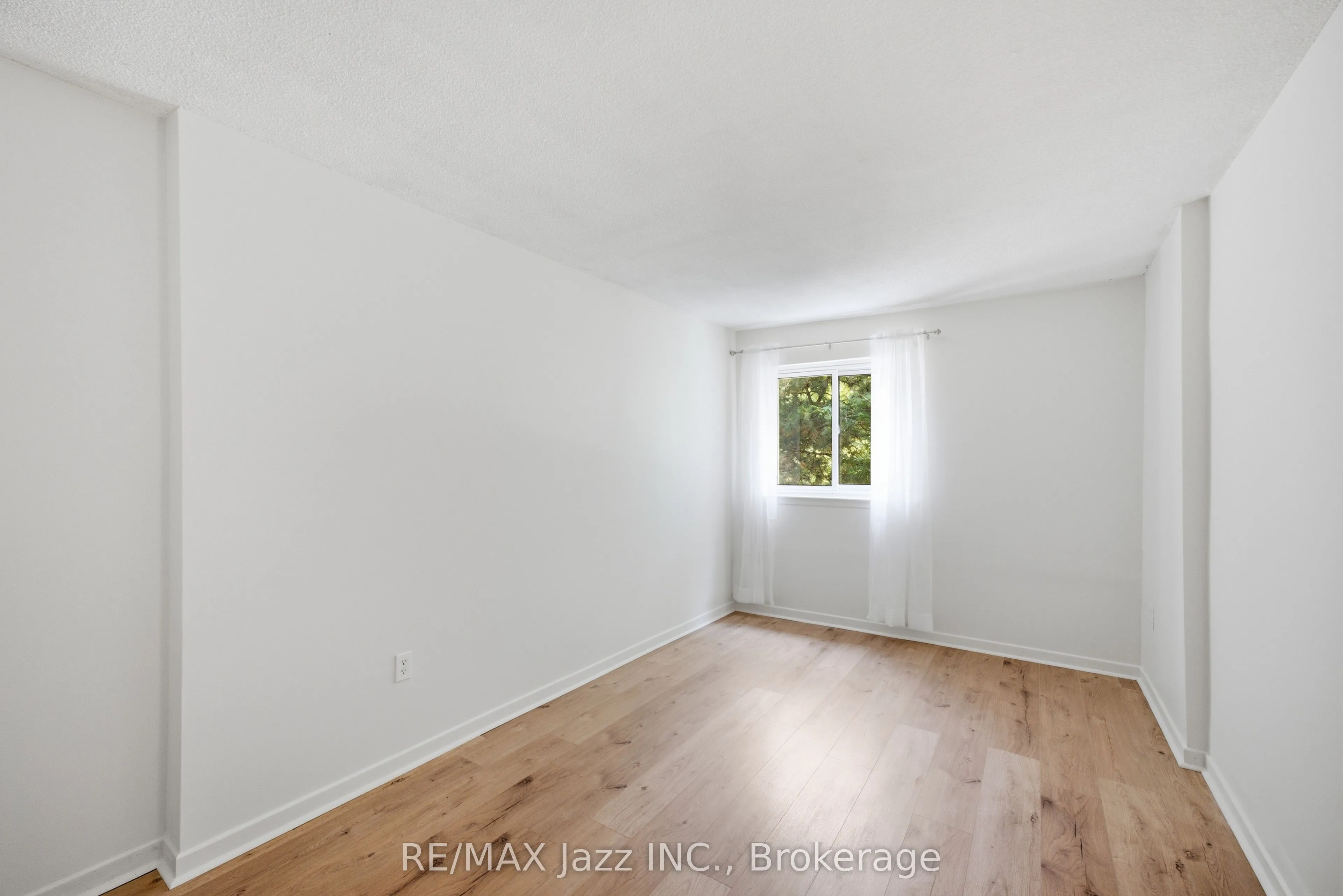 120 Ling Road #38
