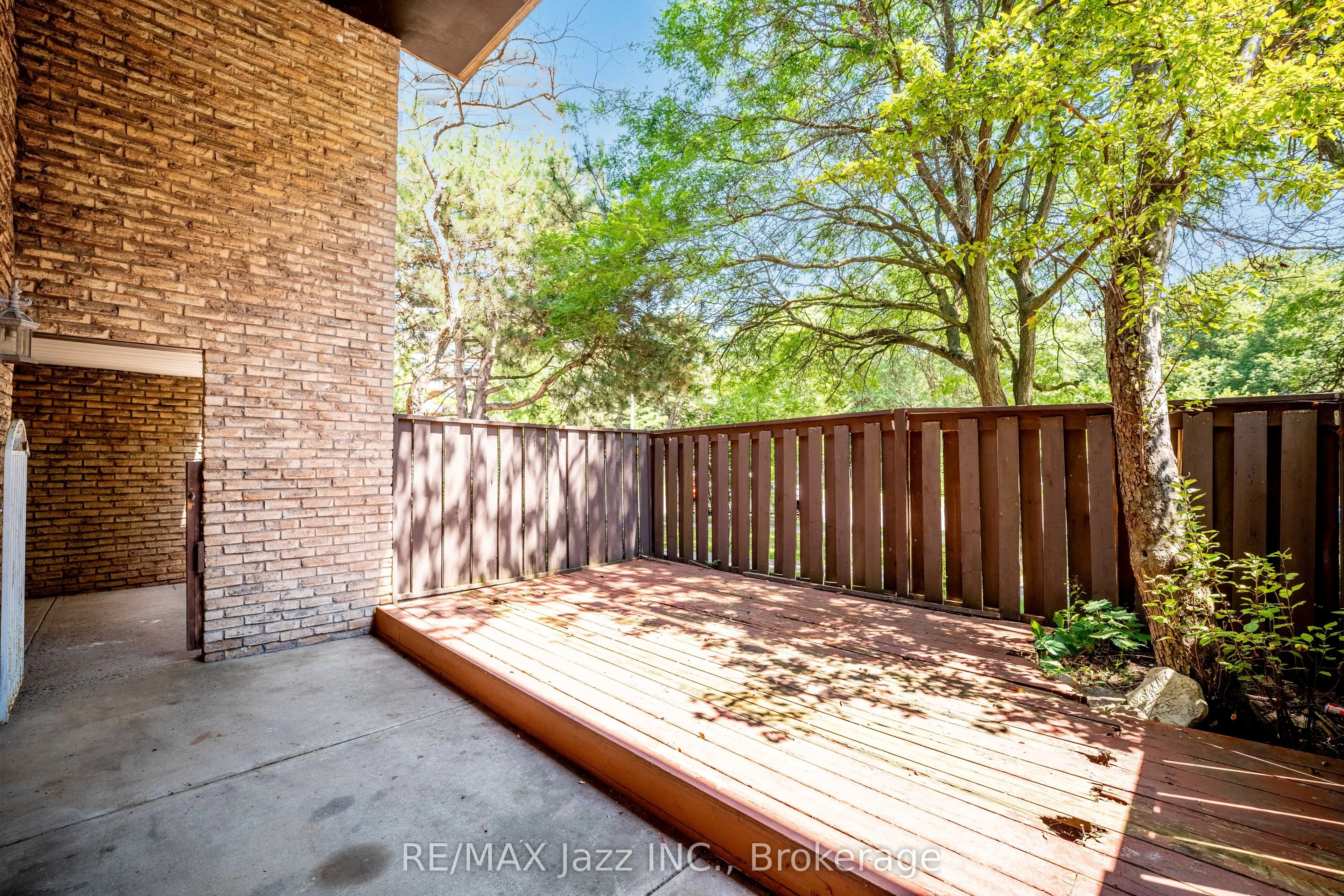 120 Ling Road #38