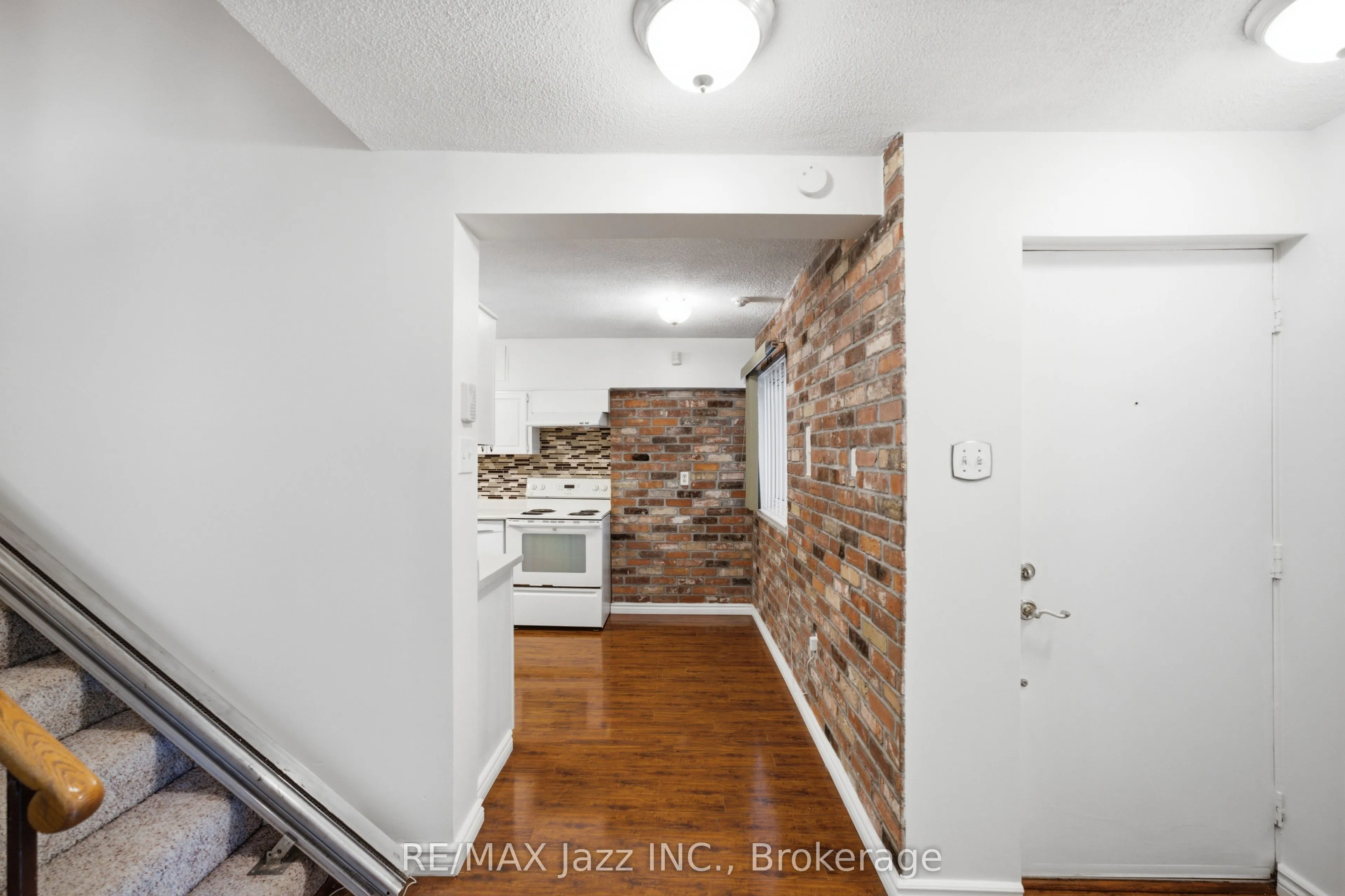 120 Ling Road #38