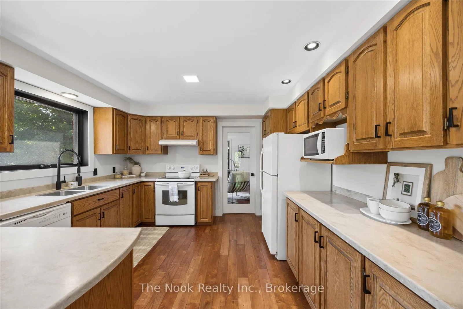 365 Townline Road W