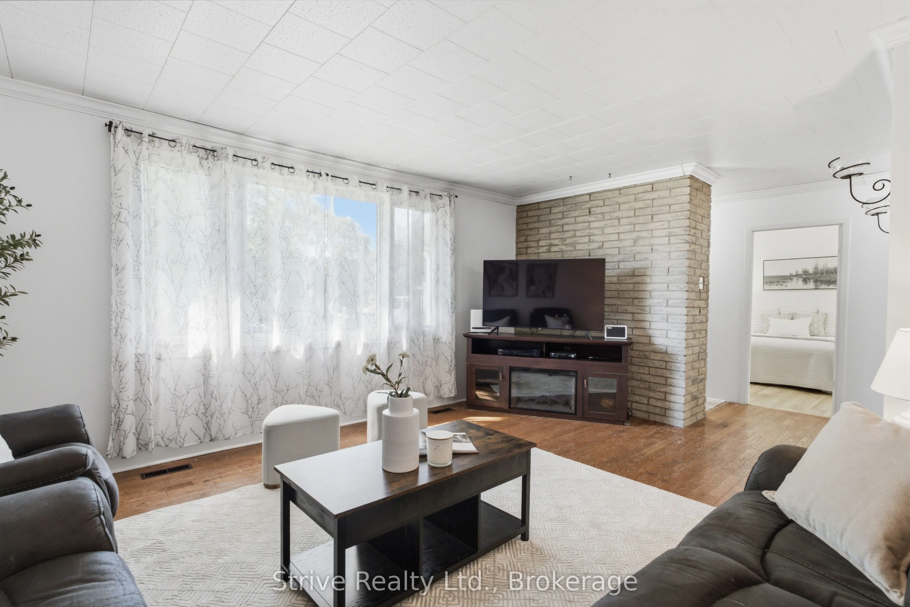 7 Admiral Road