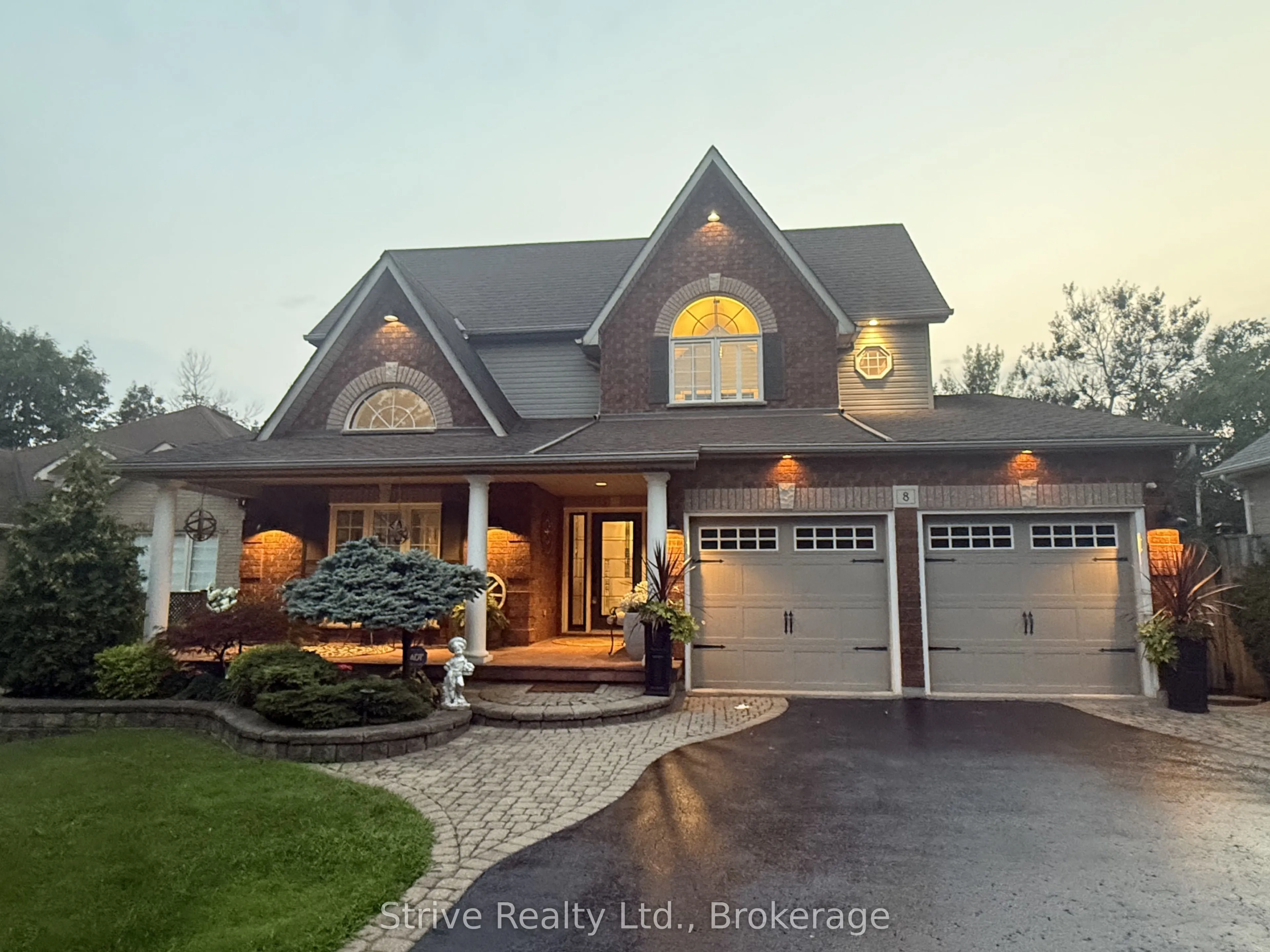 8 Rowland Court