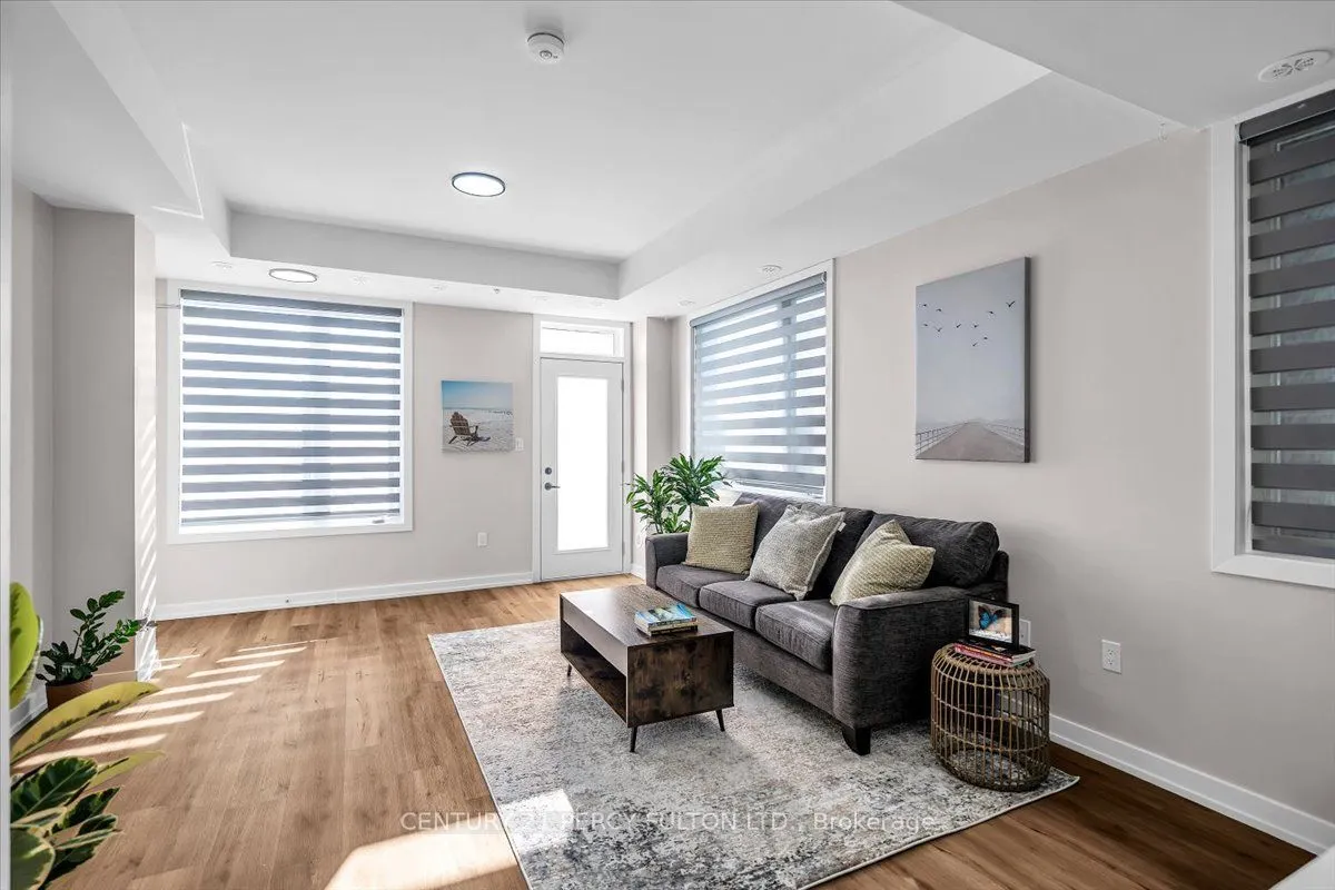 1555 Kingston Road Pickering On Road #207
