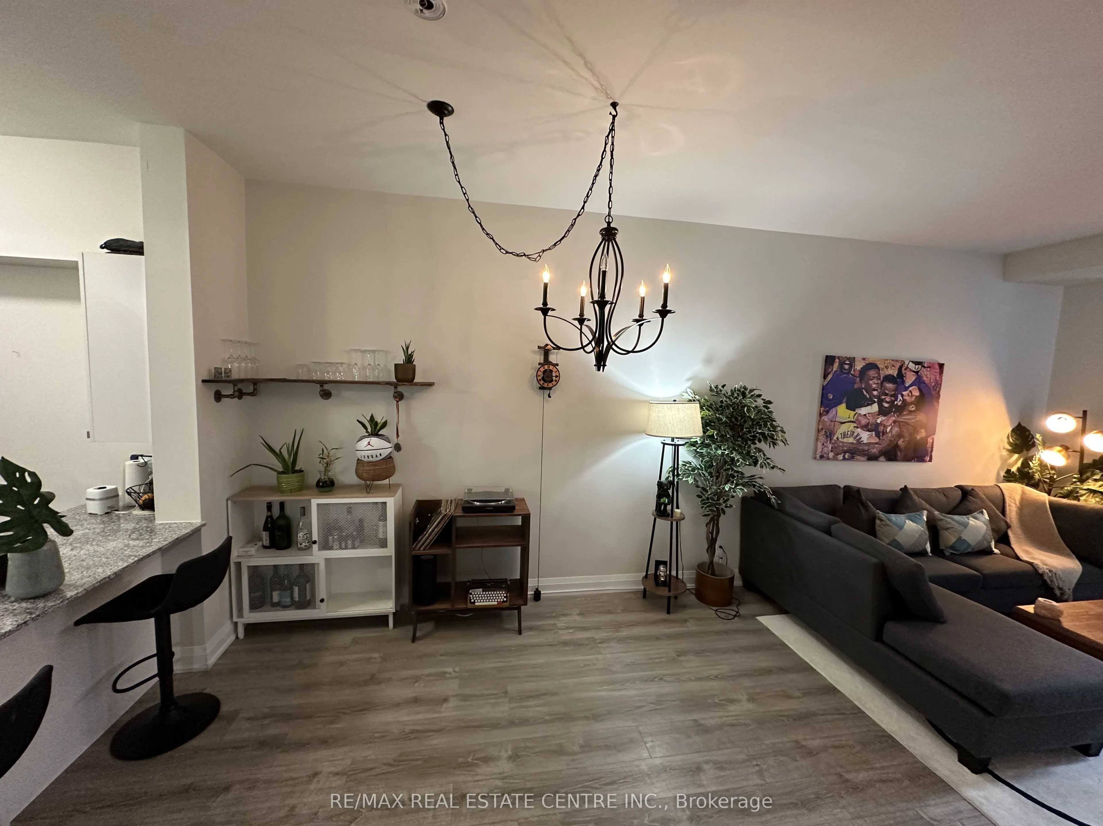 3655 Kingston Road #105