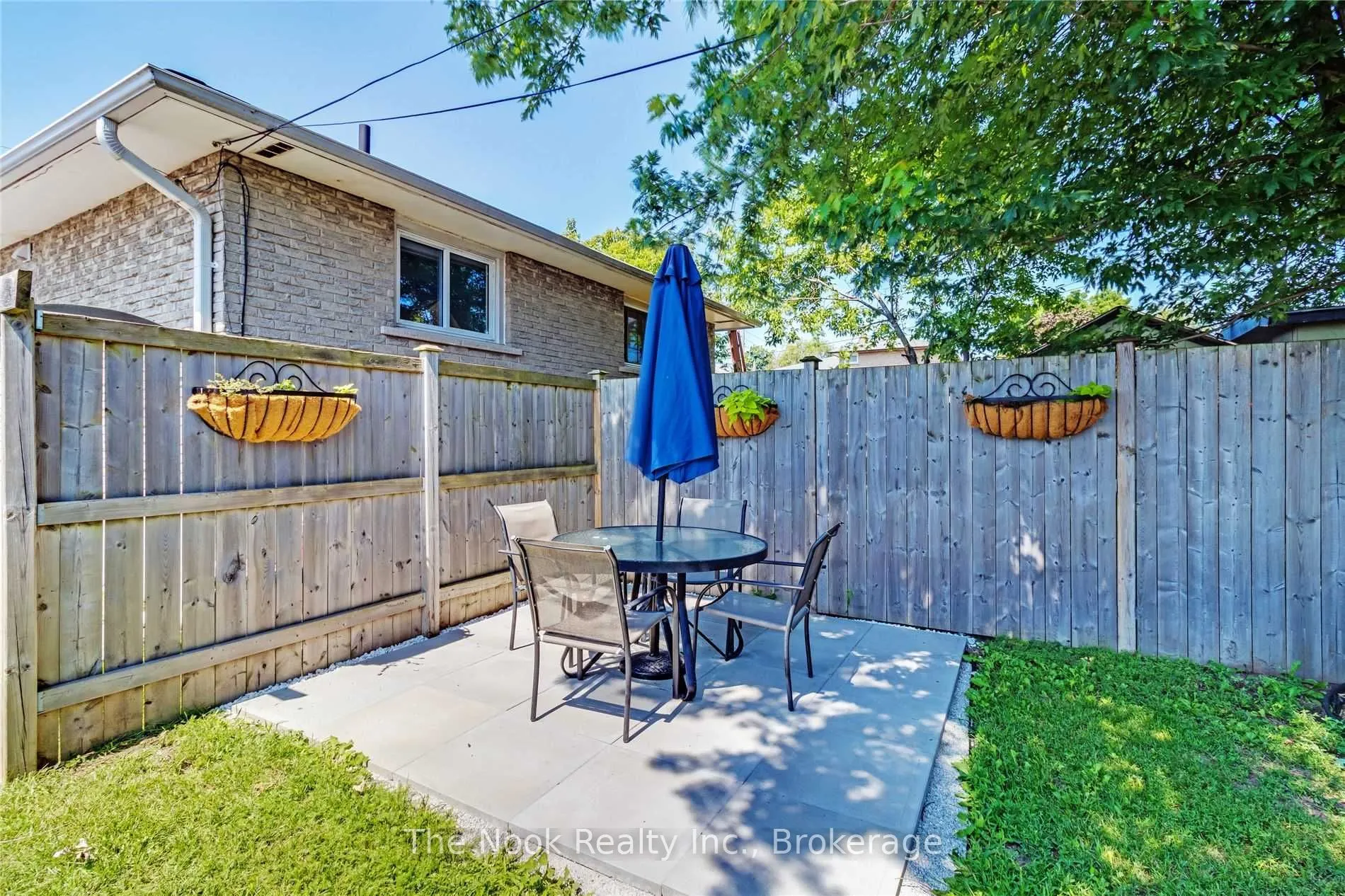 1321 Cedar Street