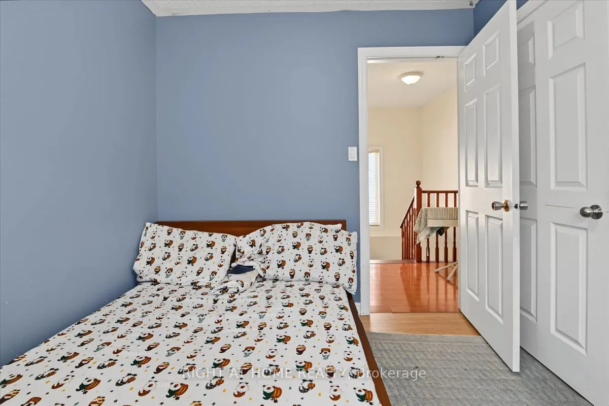 1350 Wadebridge Crescent