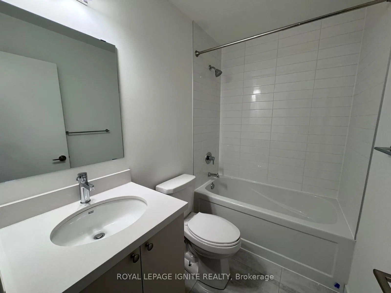 51 Clarington Boulevard #1124