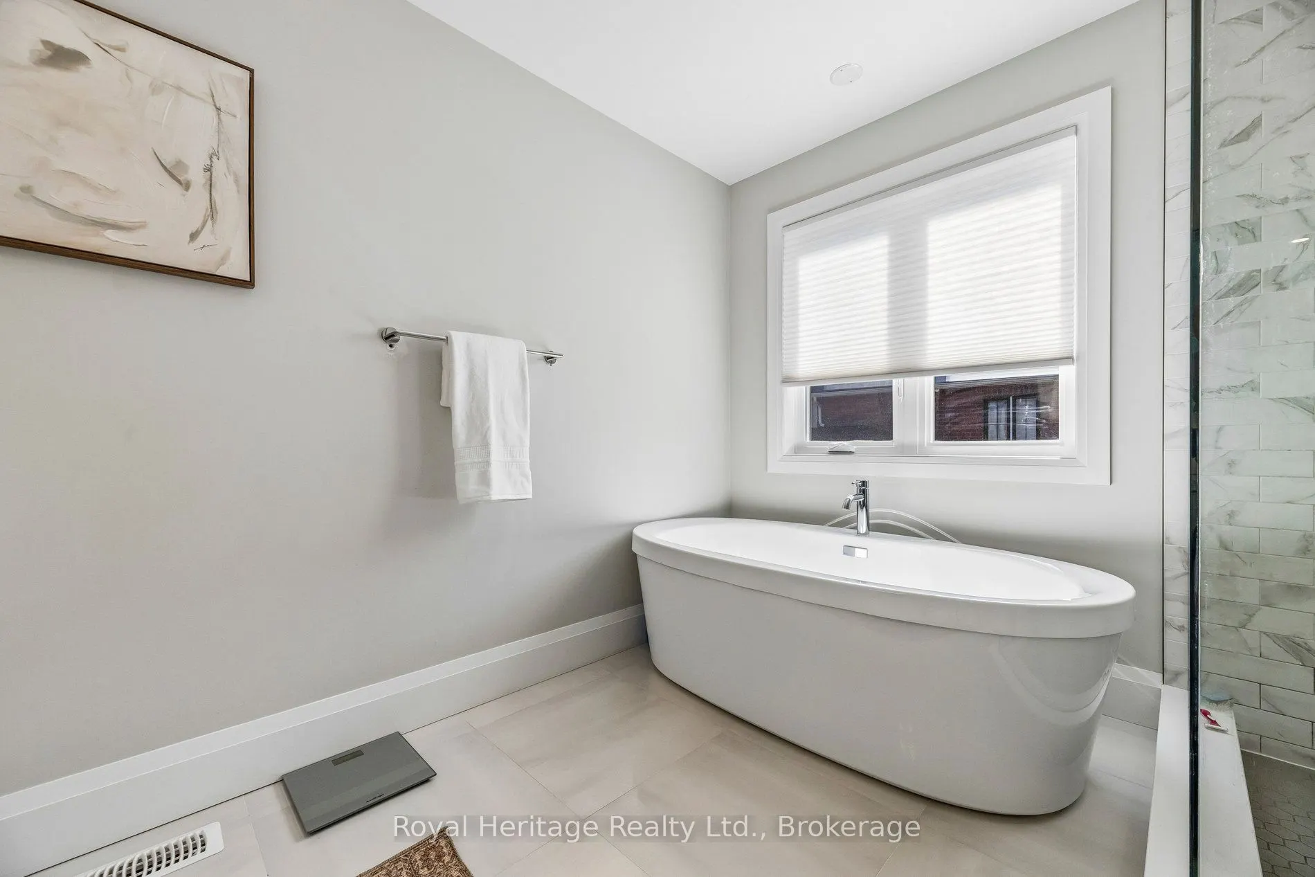 55 Harry Lee Crescent