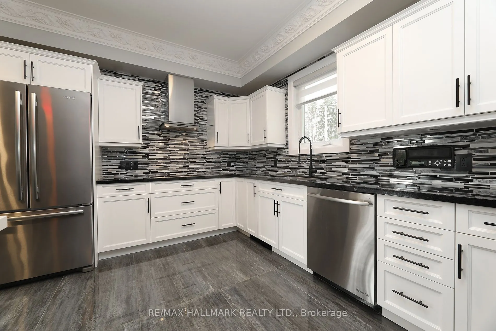 88 Colonel Danforth Trail