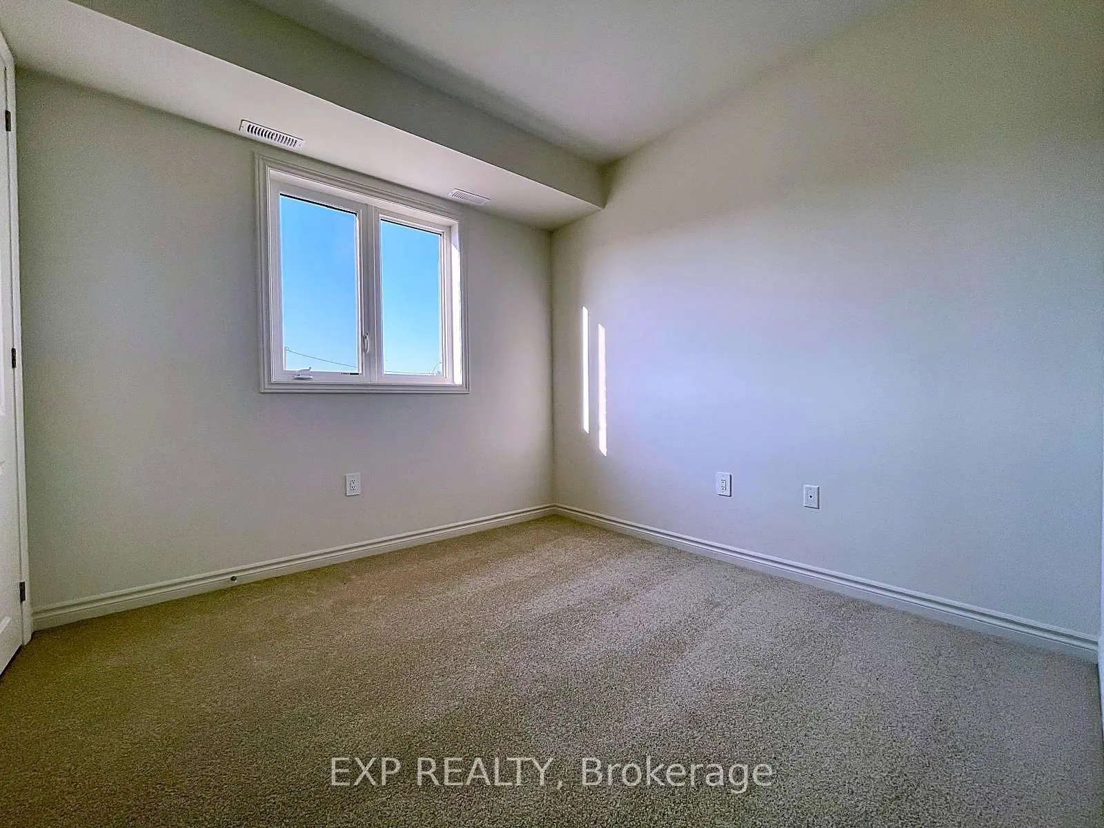 83 Rackham Lane