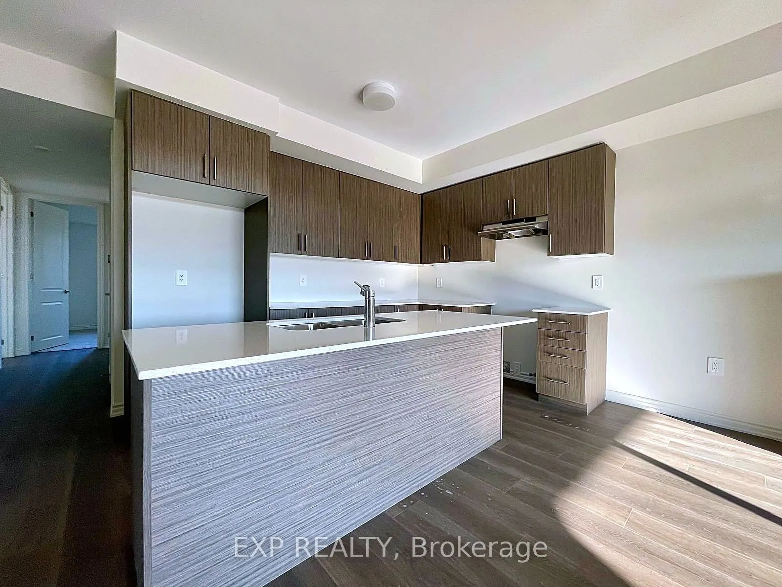 83 Rackham Lane