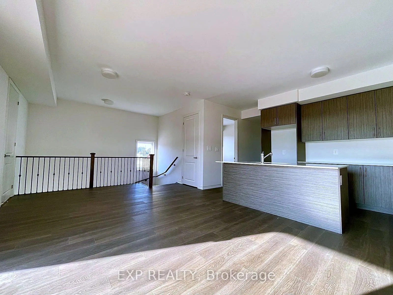 83 Rackham Lane