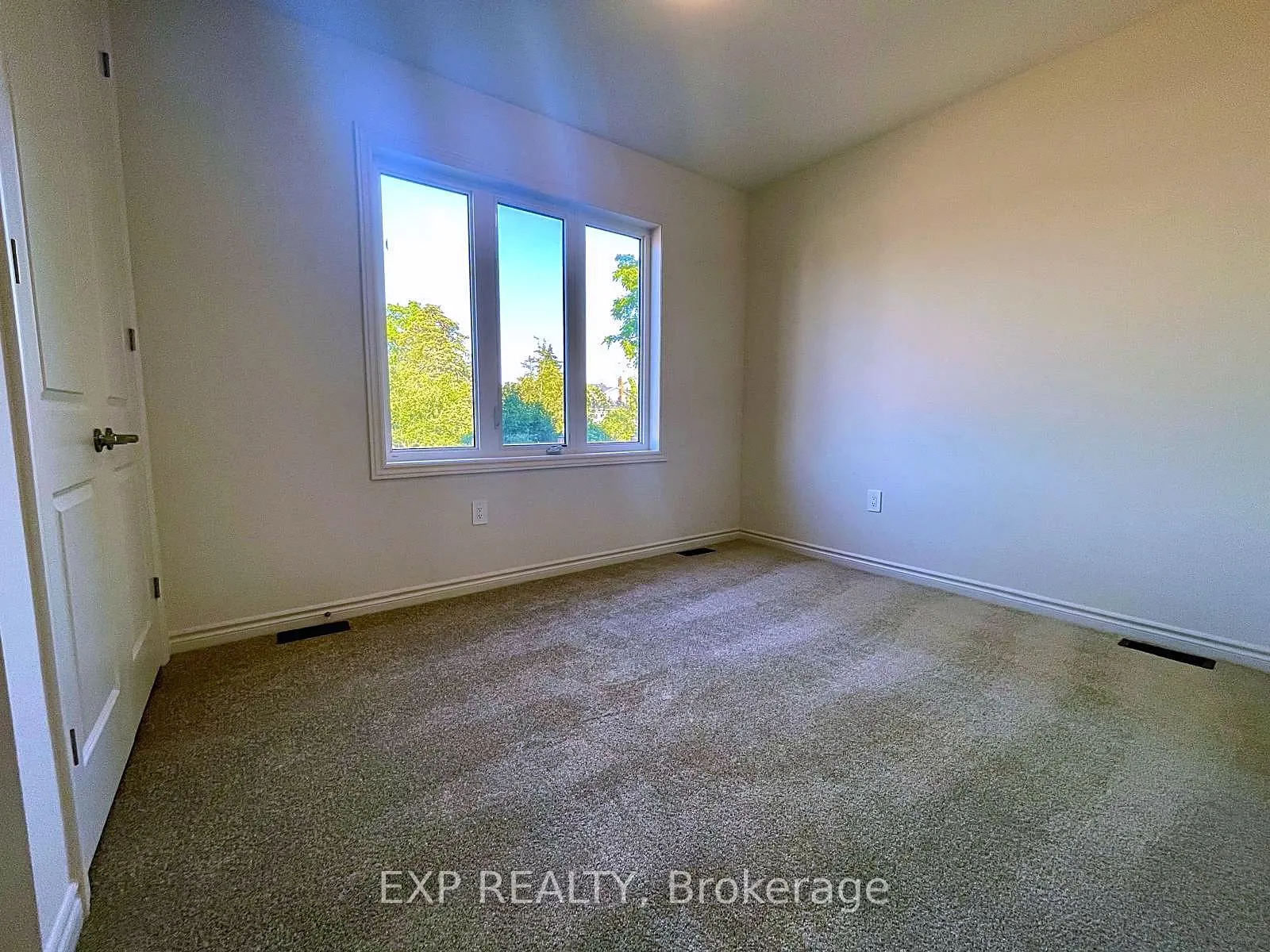 83 Rackham Lane