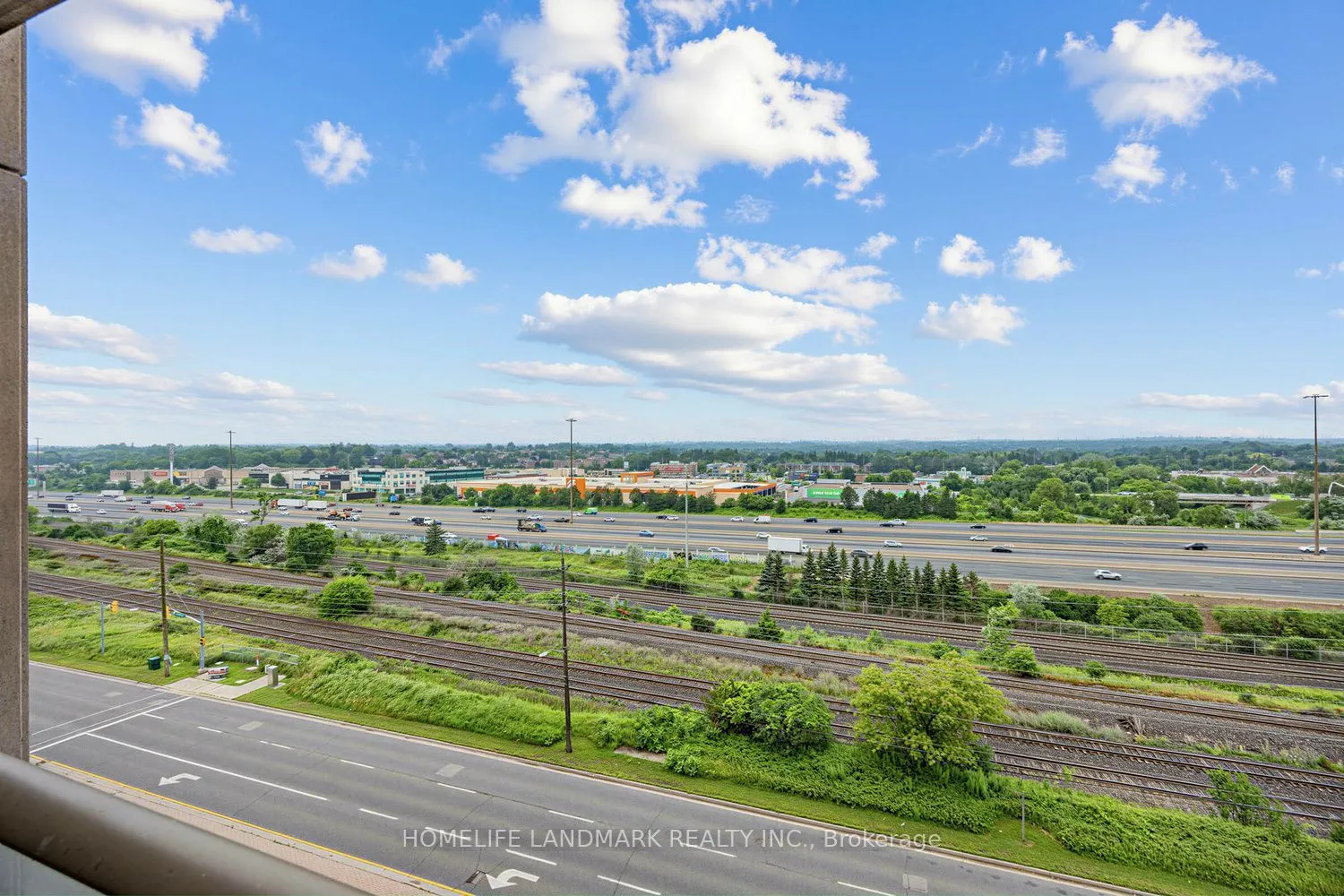 1235 Bayly Street #807
