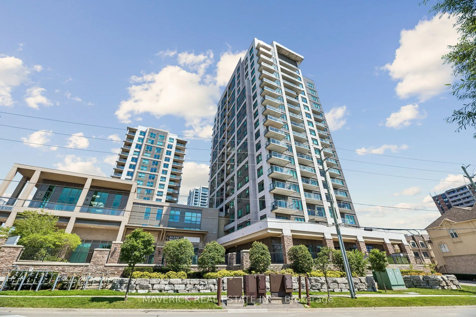1215 Bayly Street #706