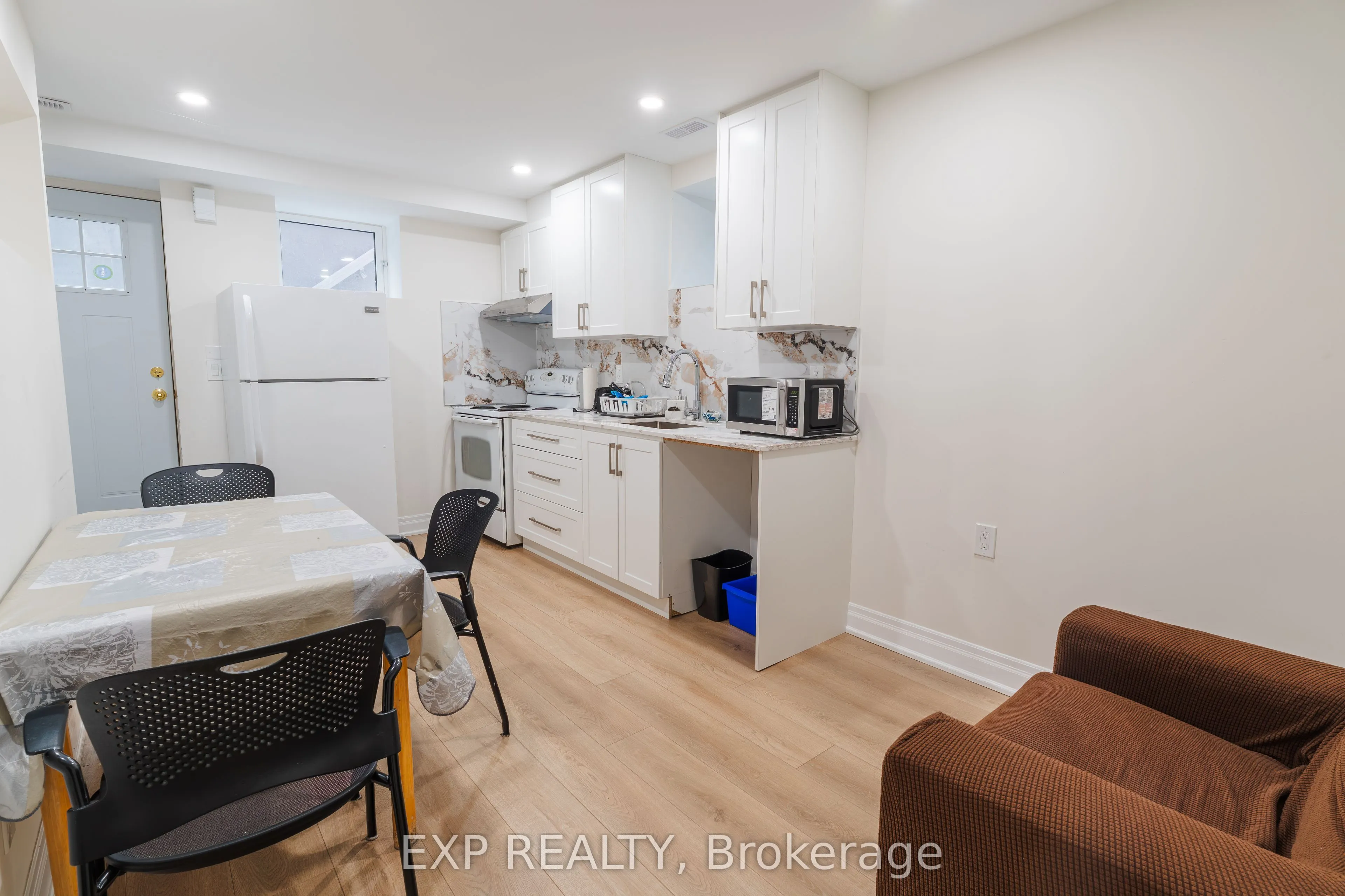 34 Rodda Boulevard