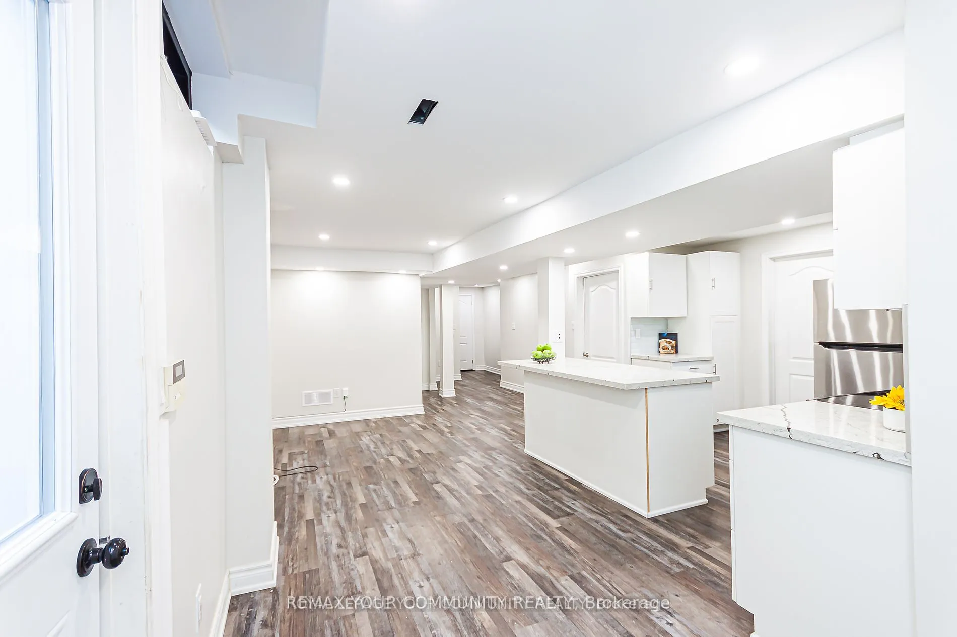 33 Durness Avenue #Bsmt