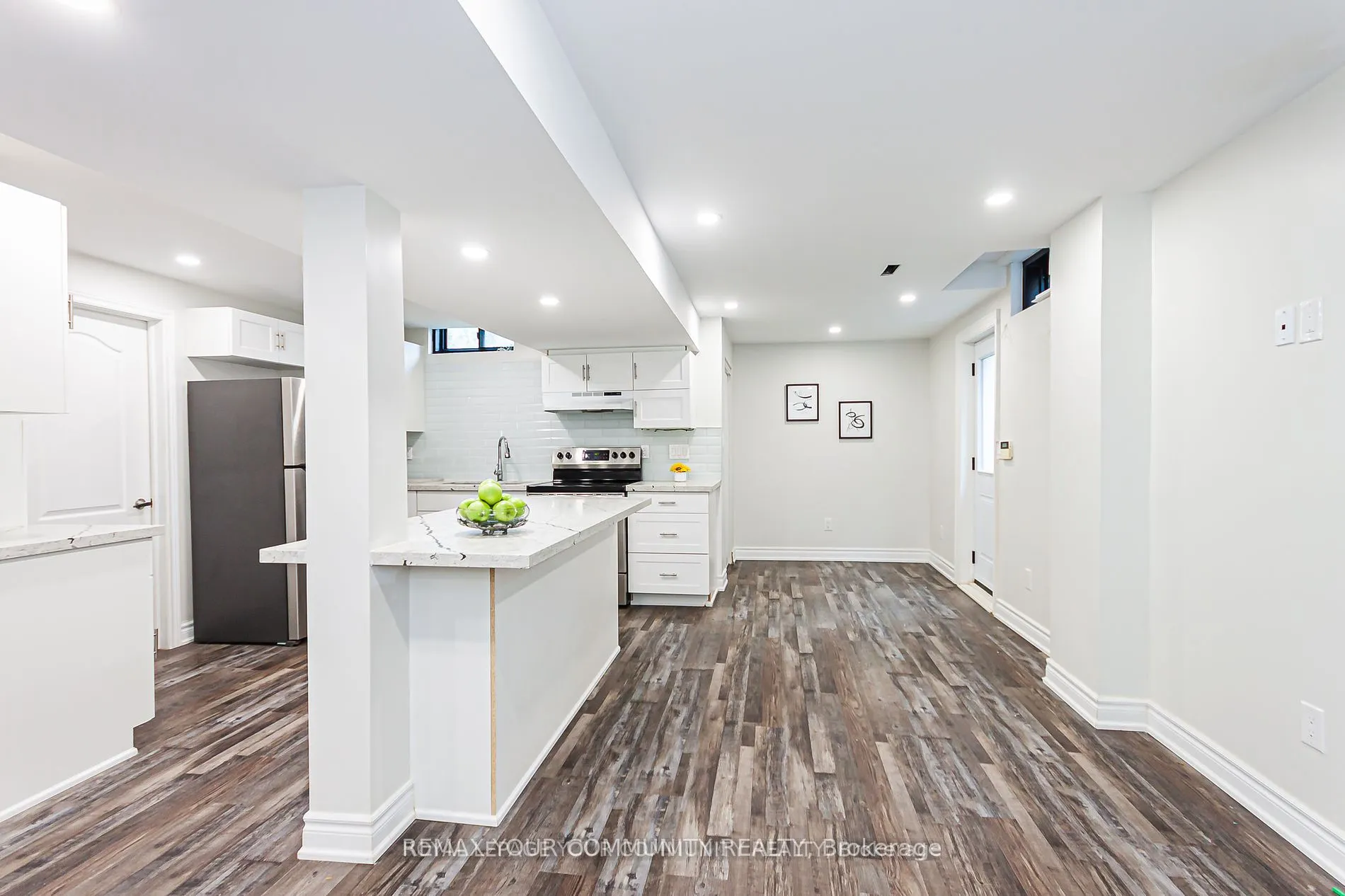 33 Durness Avenue #Bsmt