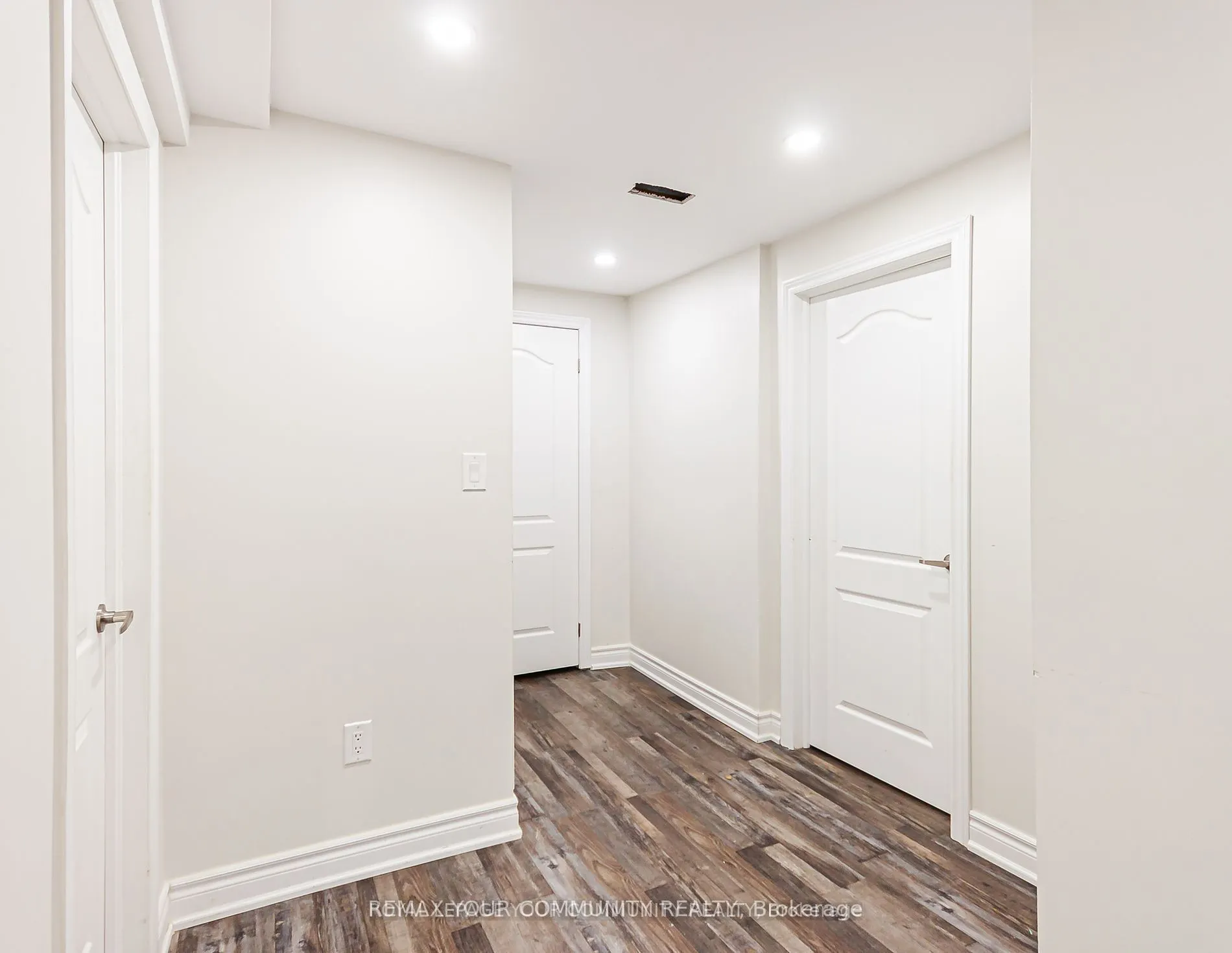 33 Durness Avenue #Bsmt
