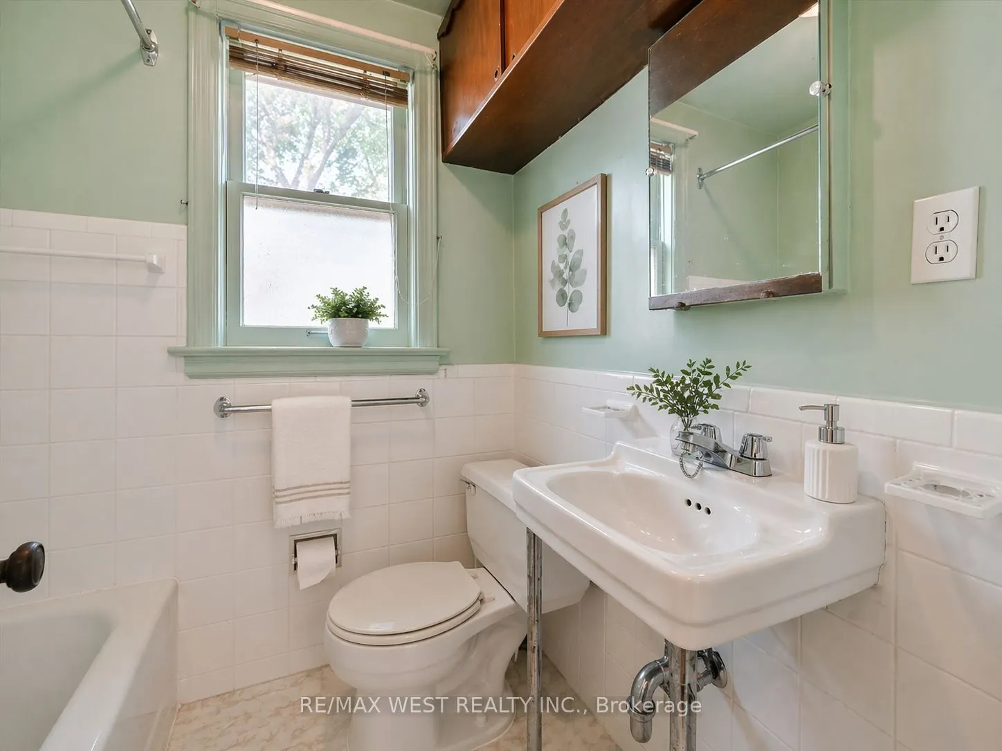 5 Dieppe Road S