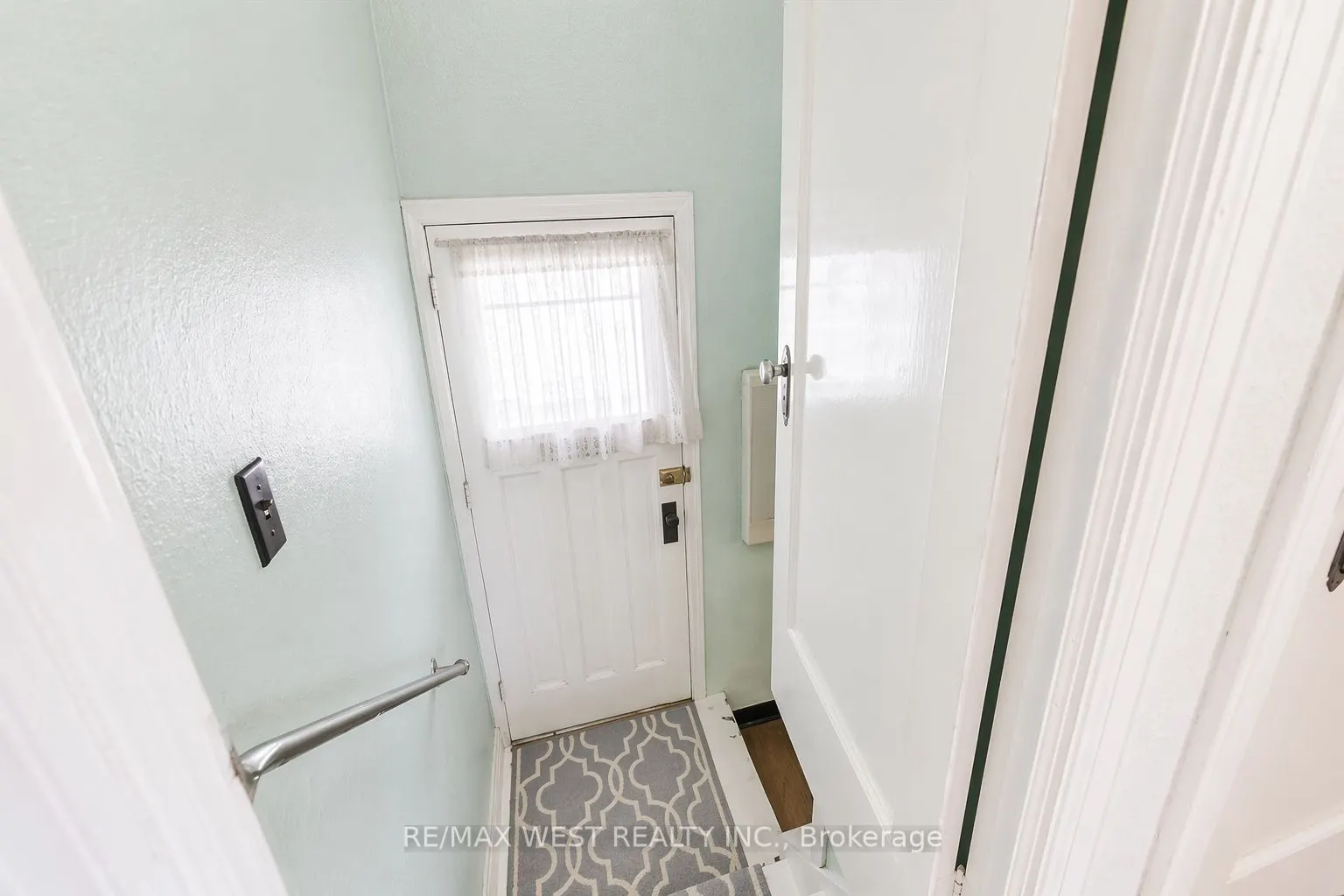 5 Dieppe Road S