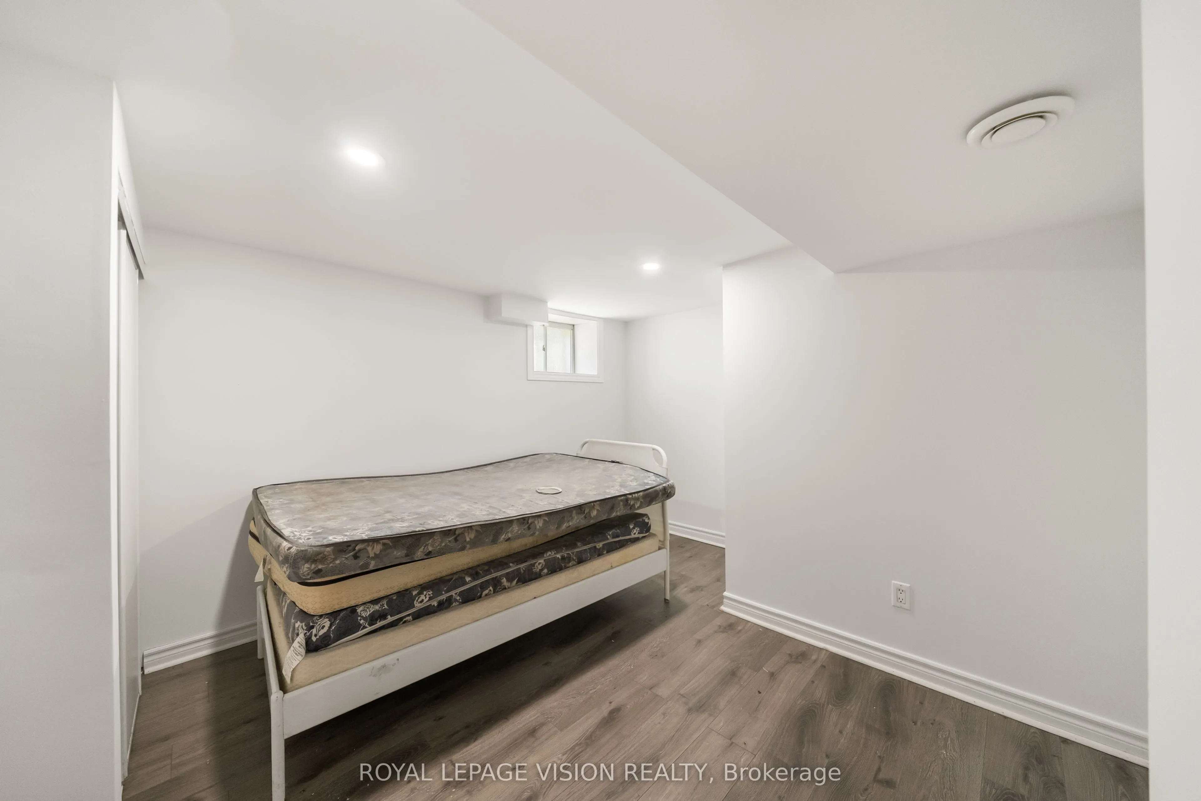 73 Mccowan Road