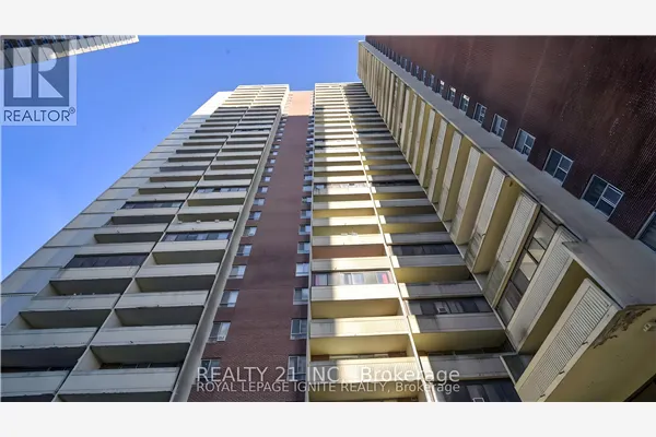 5 Massey Square