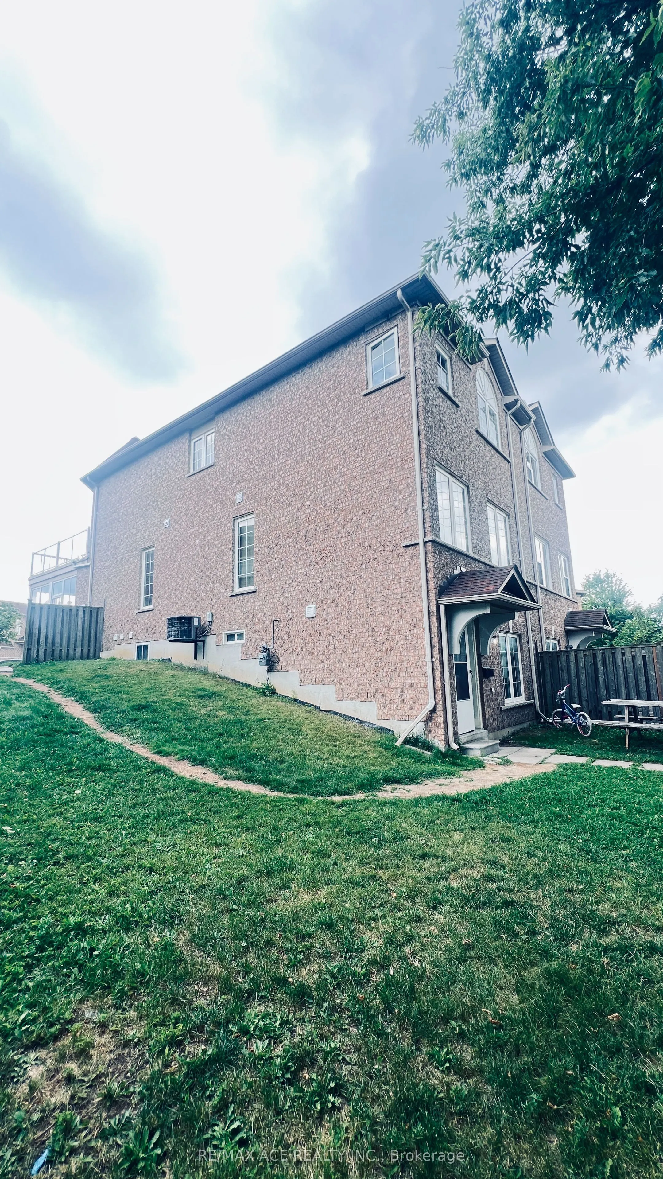 74 Mourning Dove Crescent