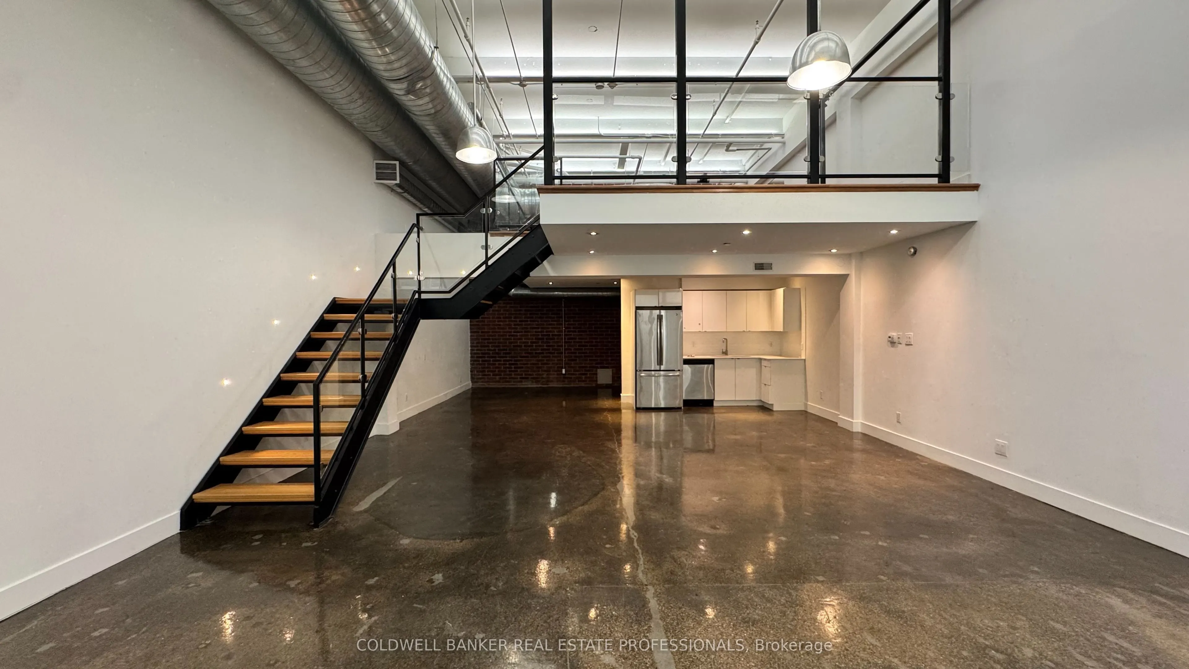 1159 Dundas Street E #158
