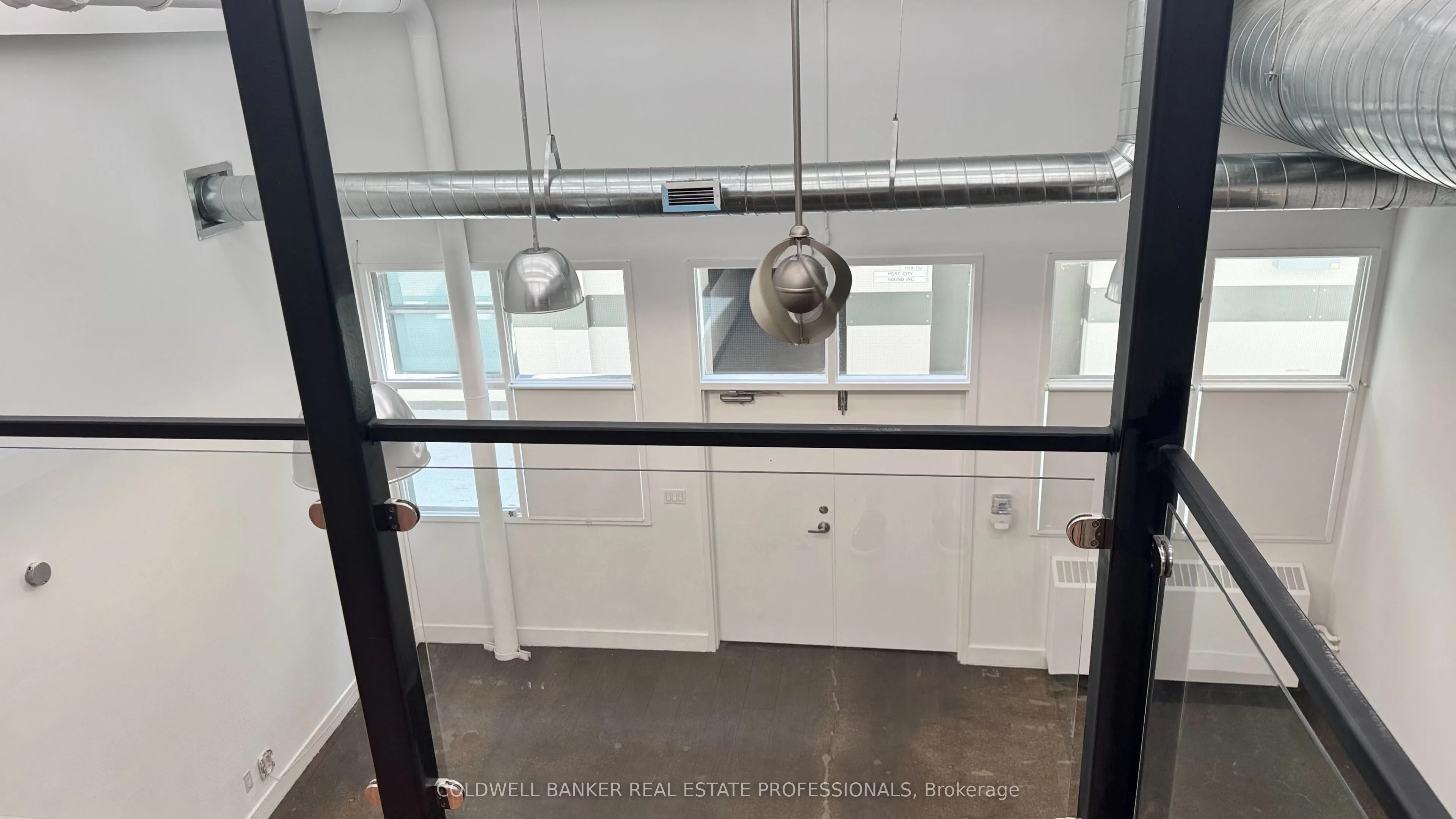1159 Dundas Street E #158