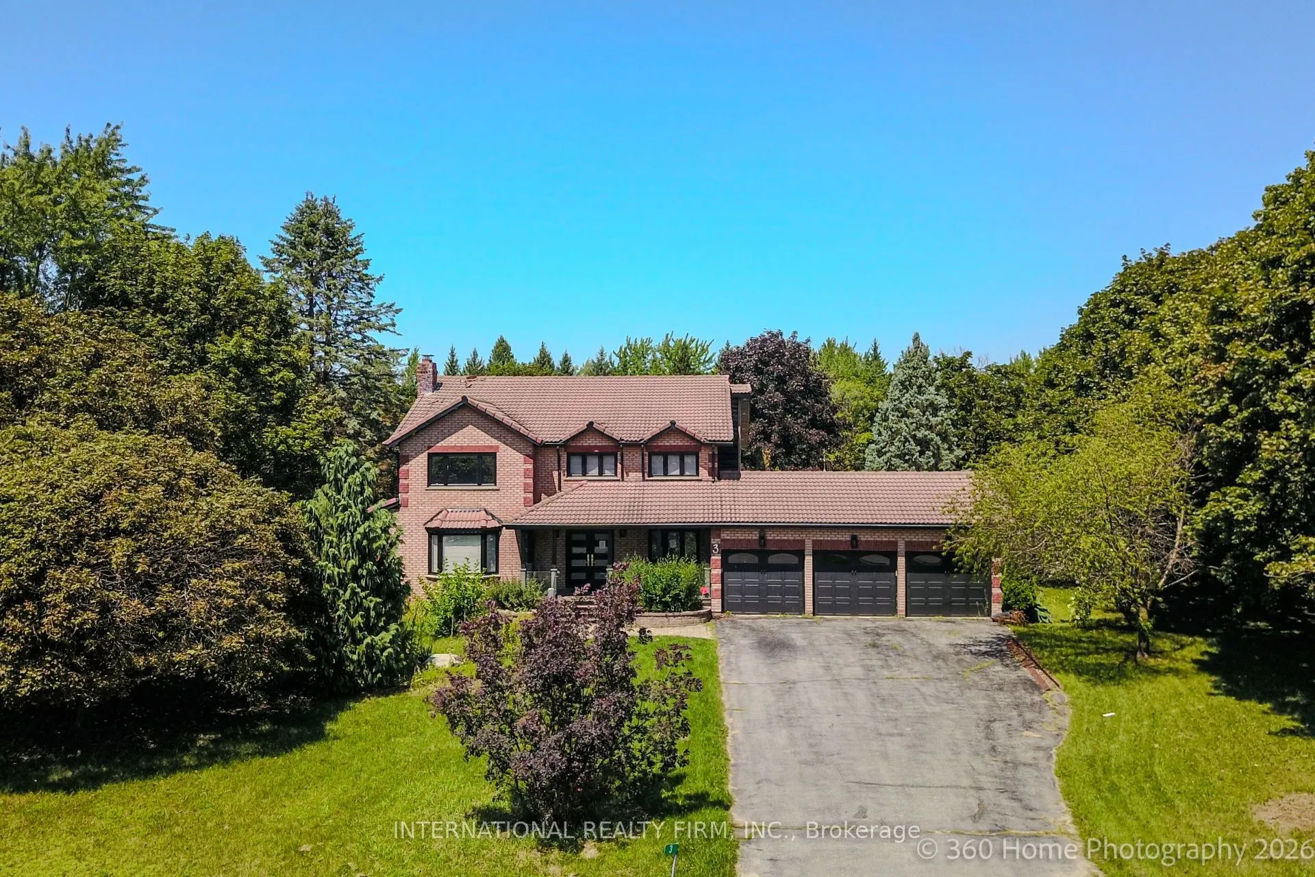 3 Taunus Court