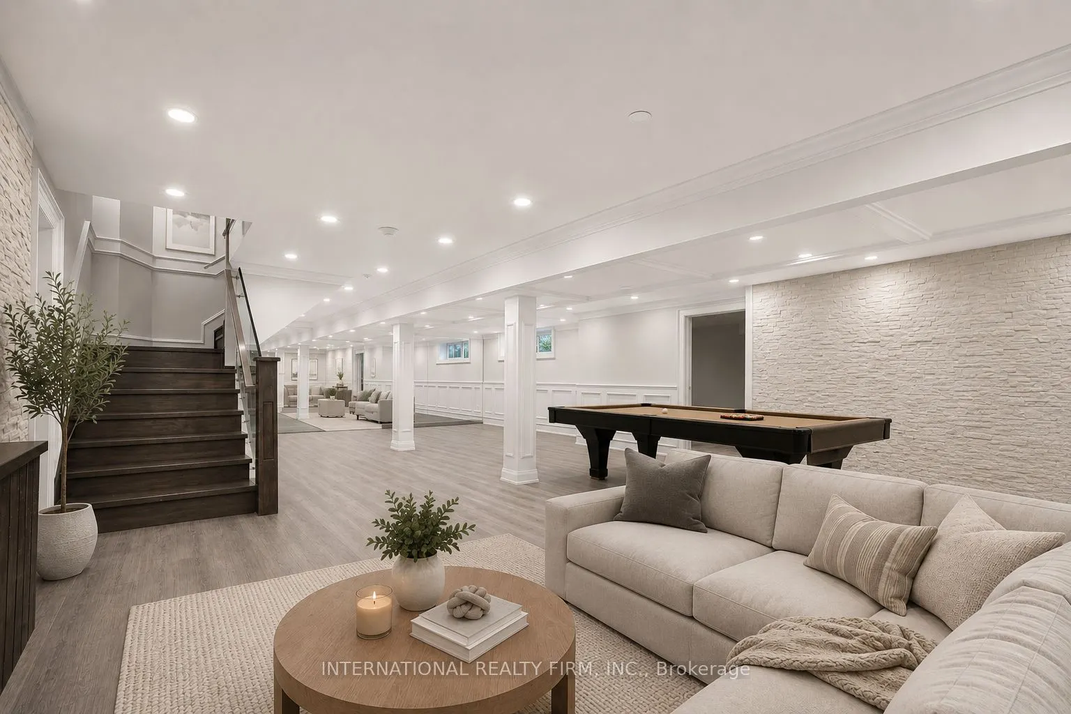 3 Taunus Court