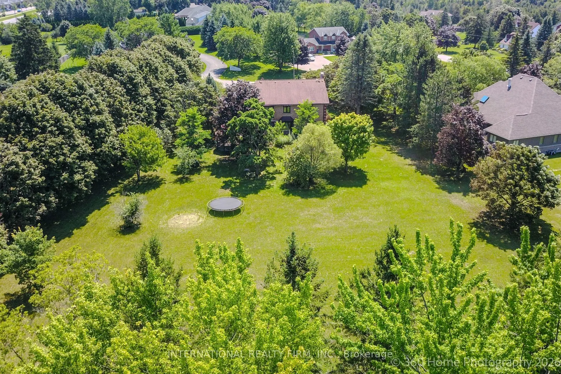 3 Taunus Court