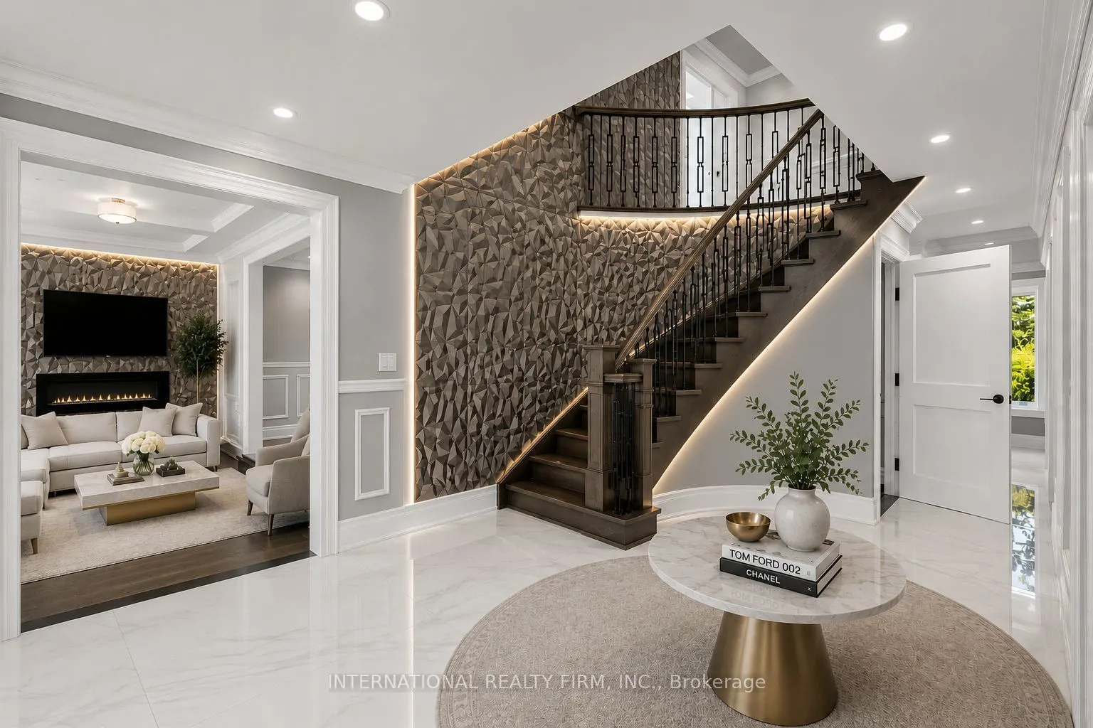 3 Taunus Court