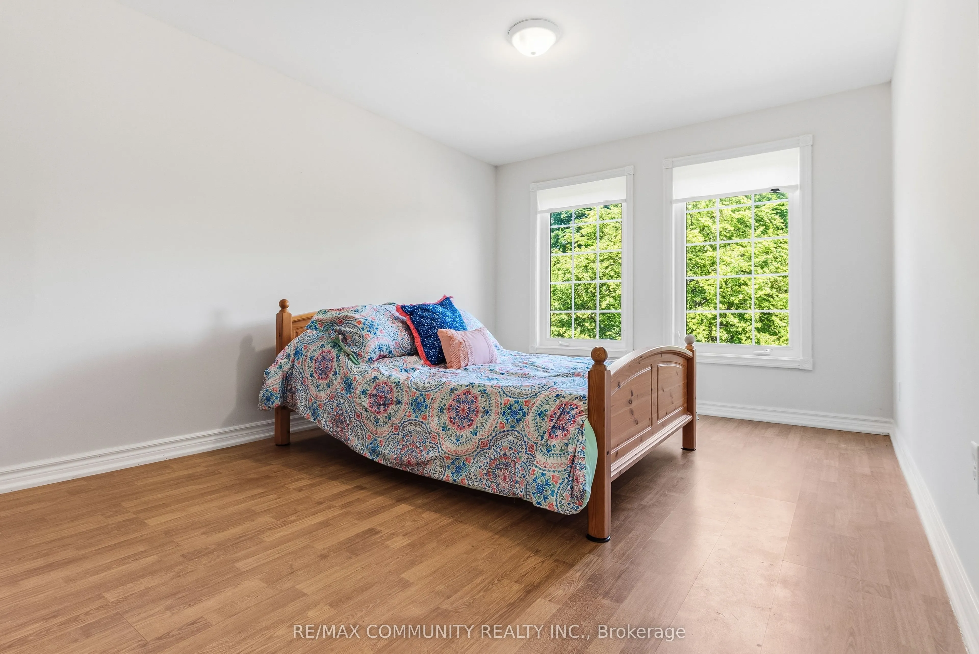 80 Brockman Crescent