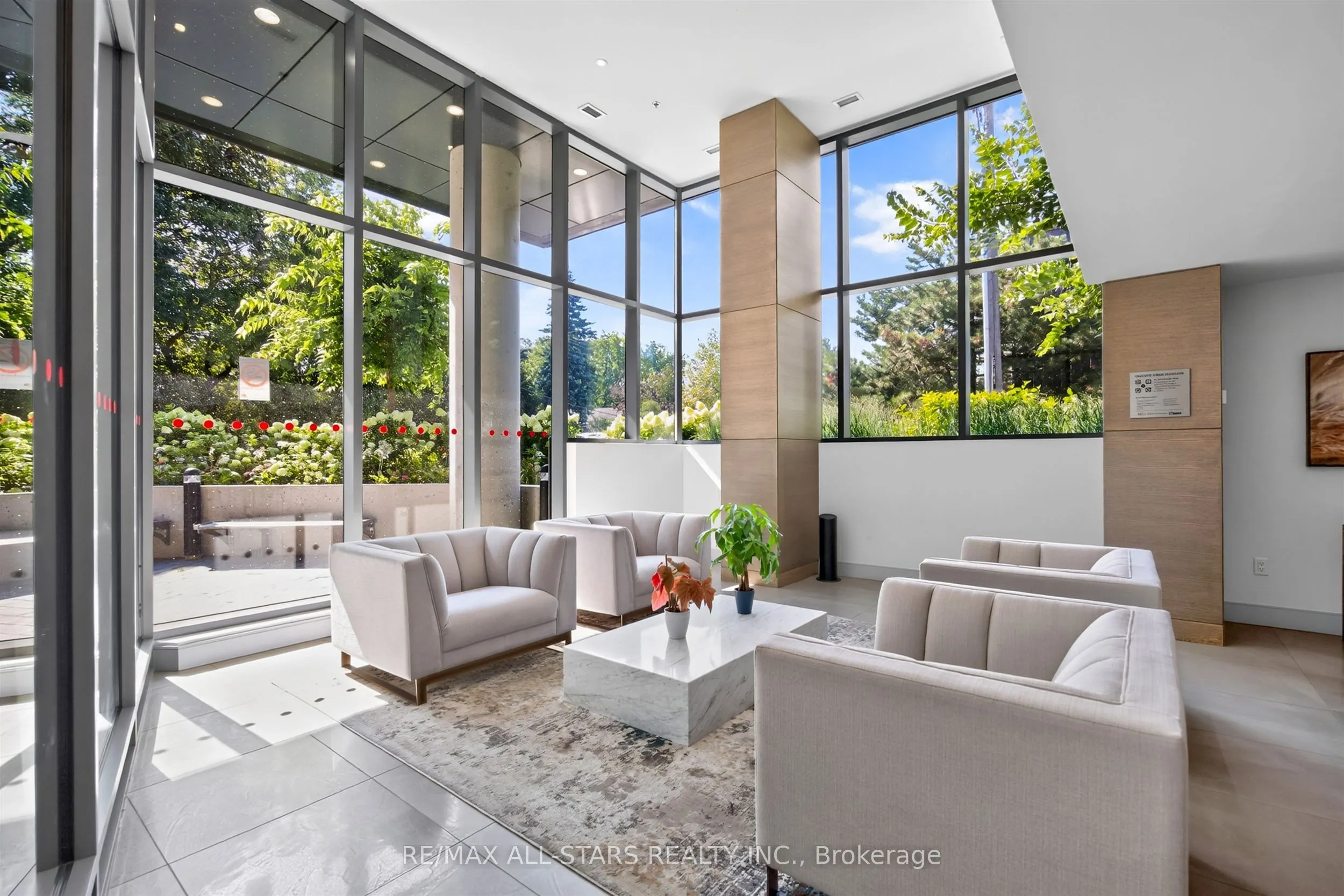 90 Glen Everest Road #309