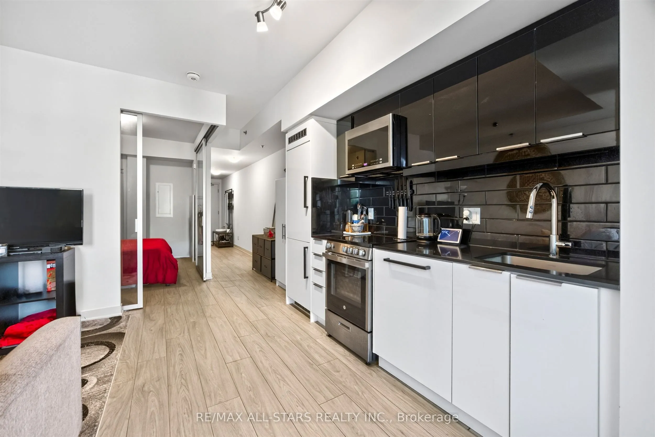90 Glen Everest Road #309