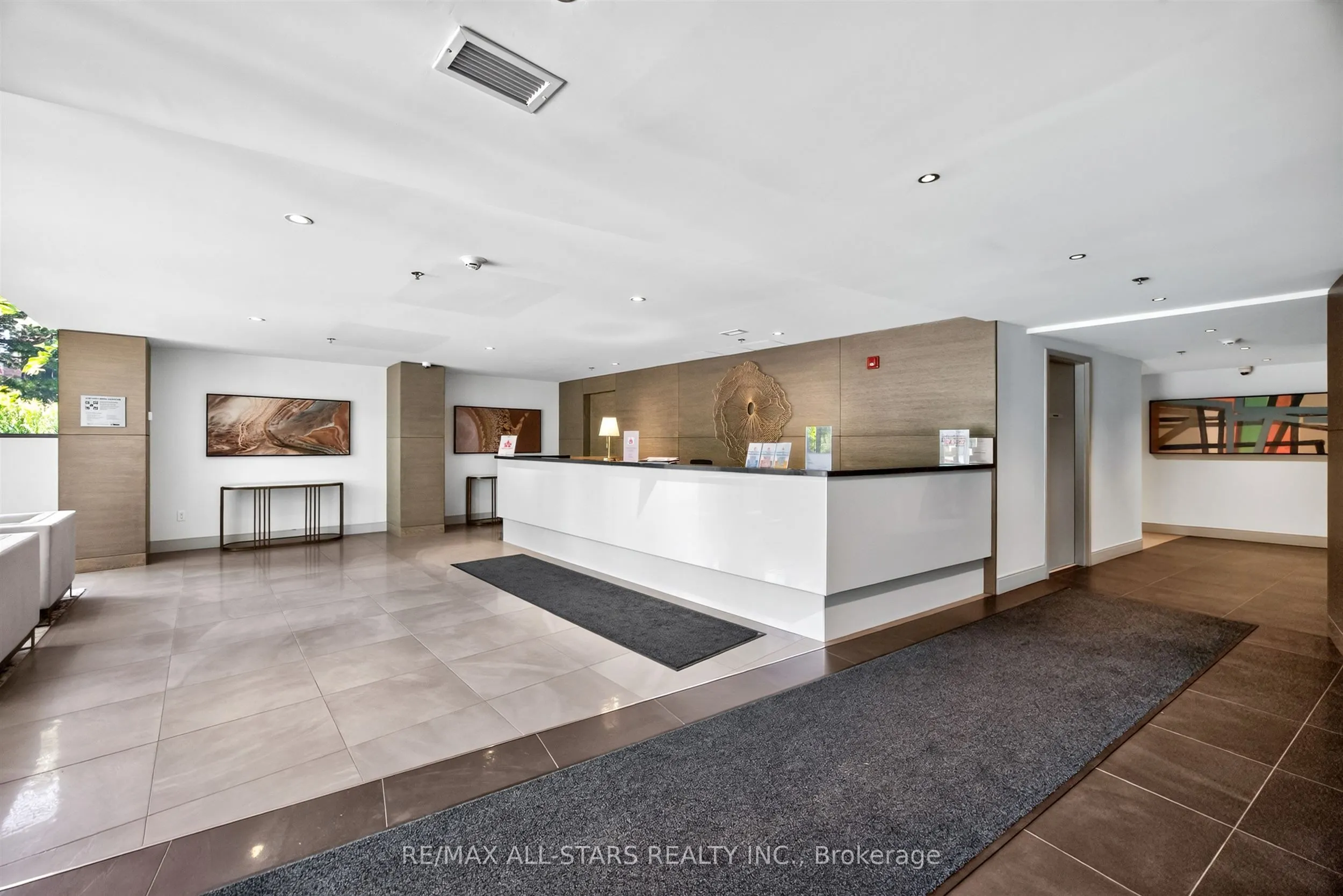 90 Glen Everest Road #309