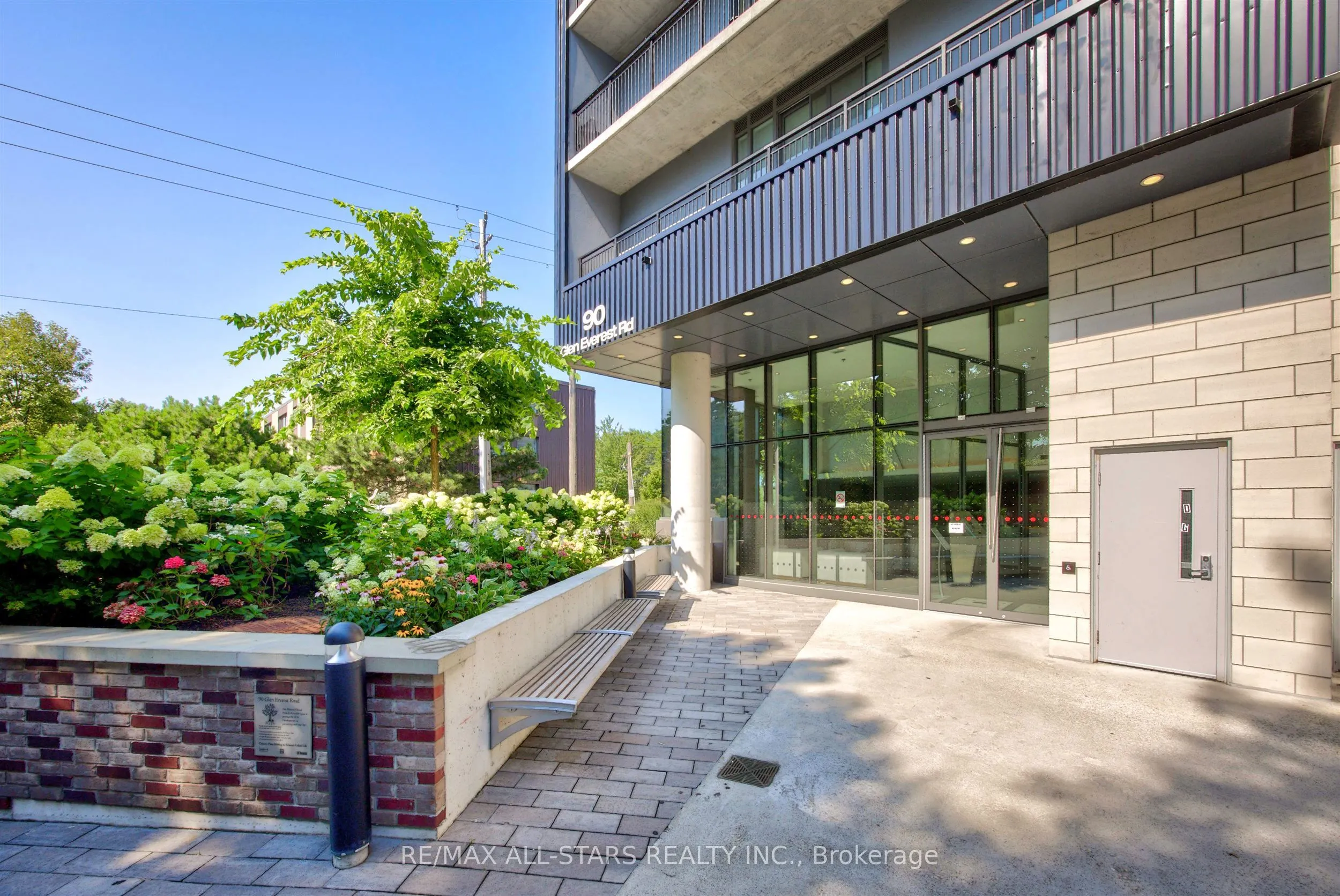 90 Glen Everest Road #309