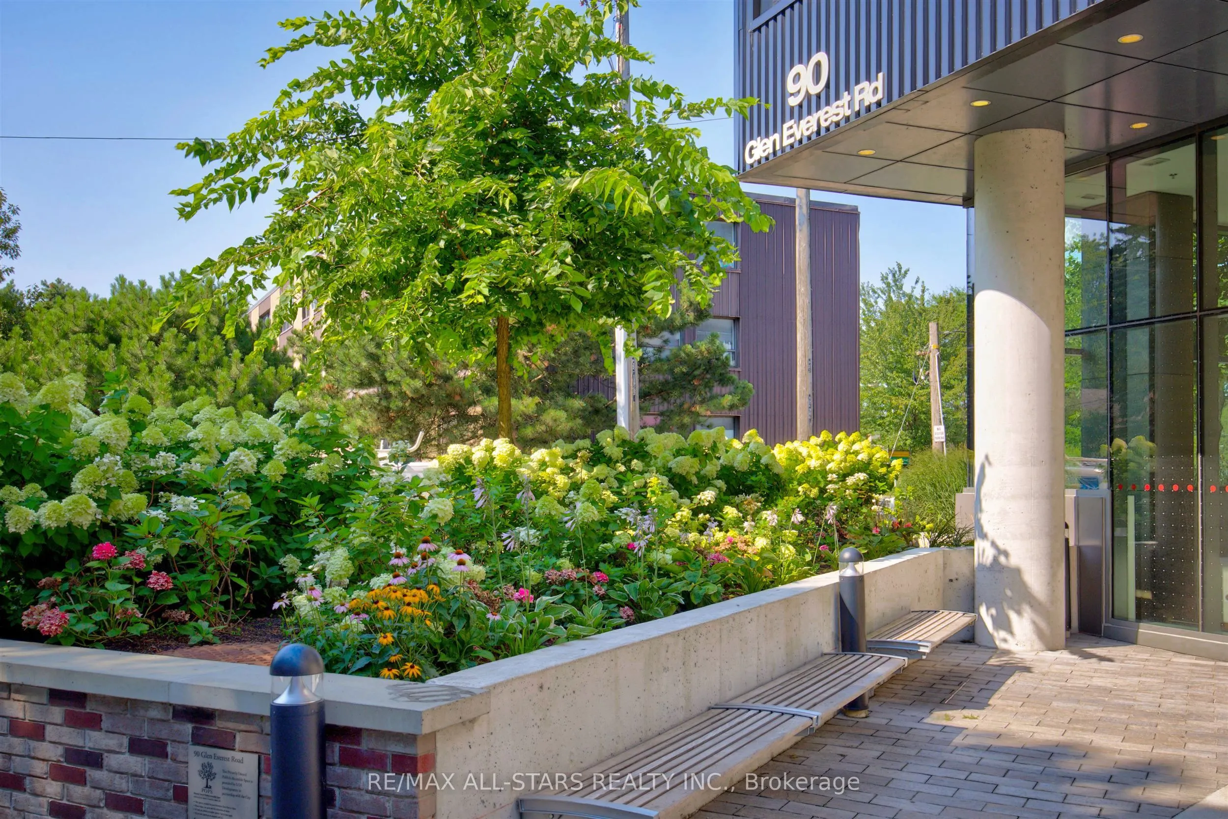 90 Glen Everest Road #309