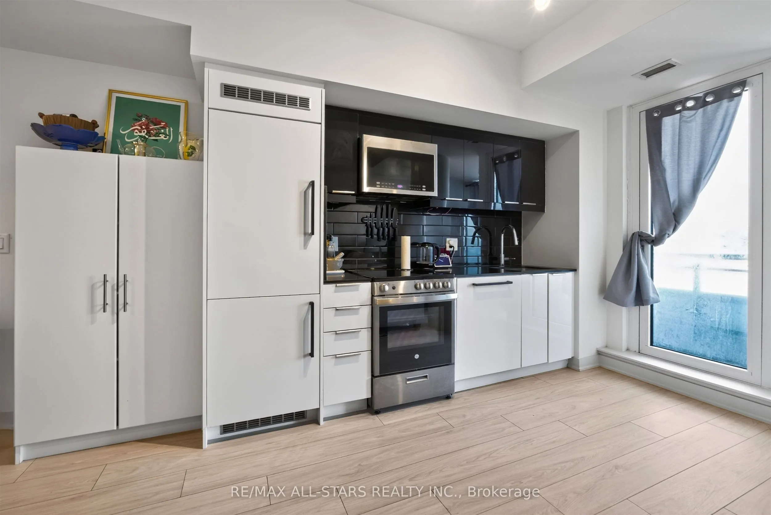 90 Glen Everest Road #309