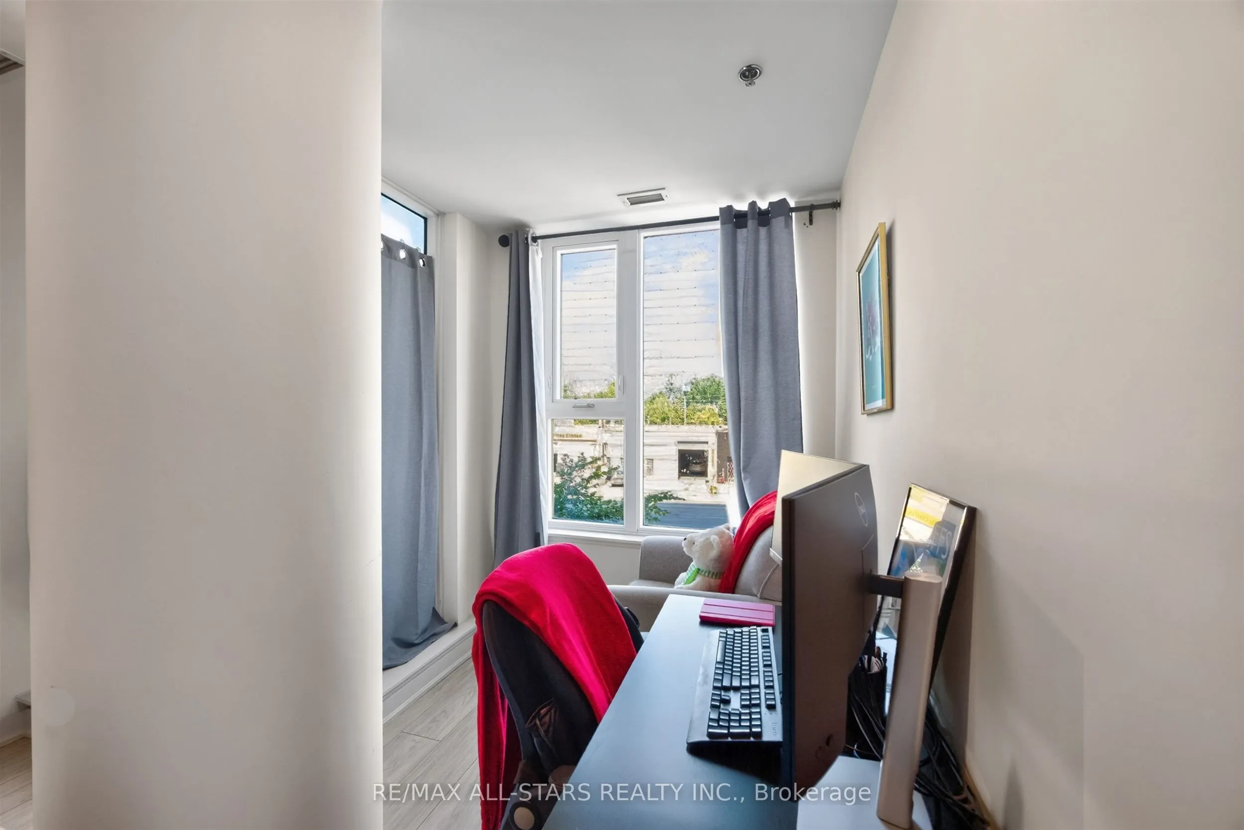 90 Glen Everest Road #309
