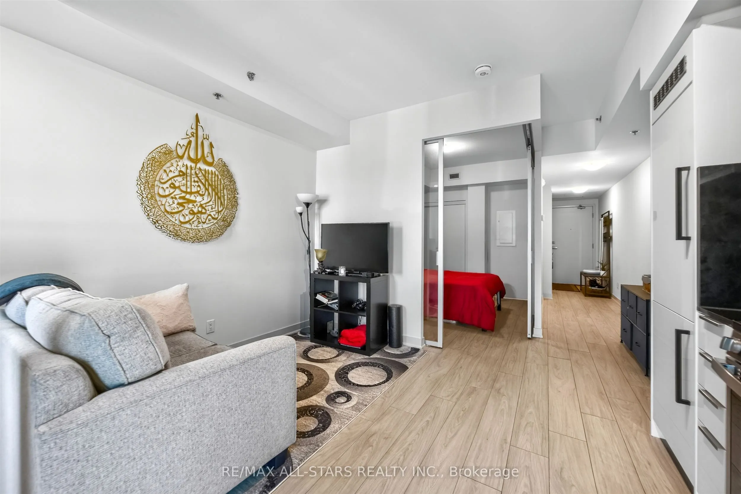 90 Glen Everest Road #309